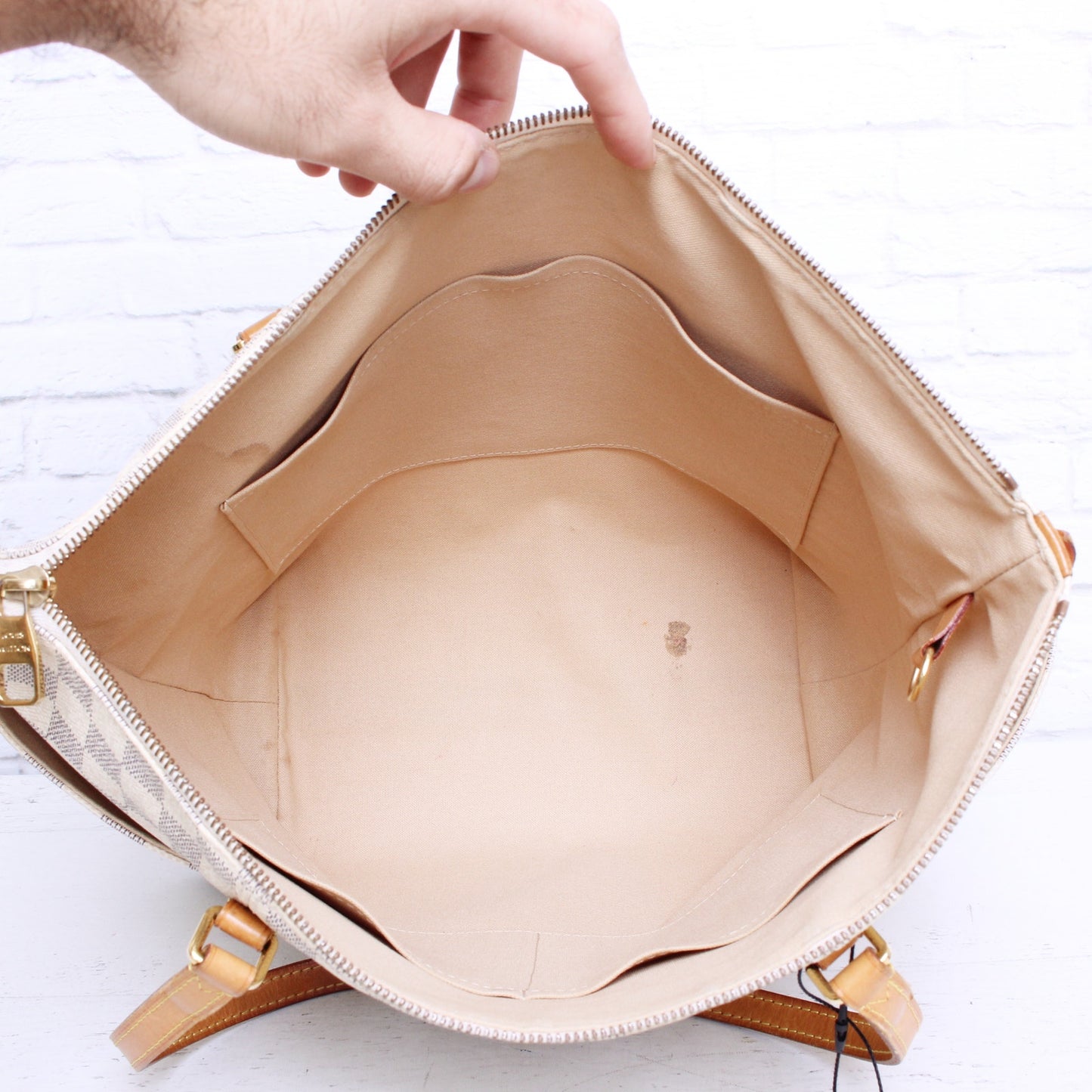 Louis Vuitton Totally MM Damier Azur Tote Shoulder Purse Handbag Leather A5631