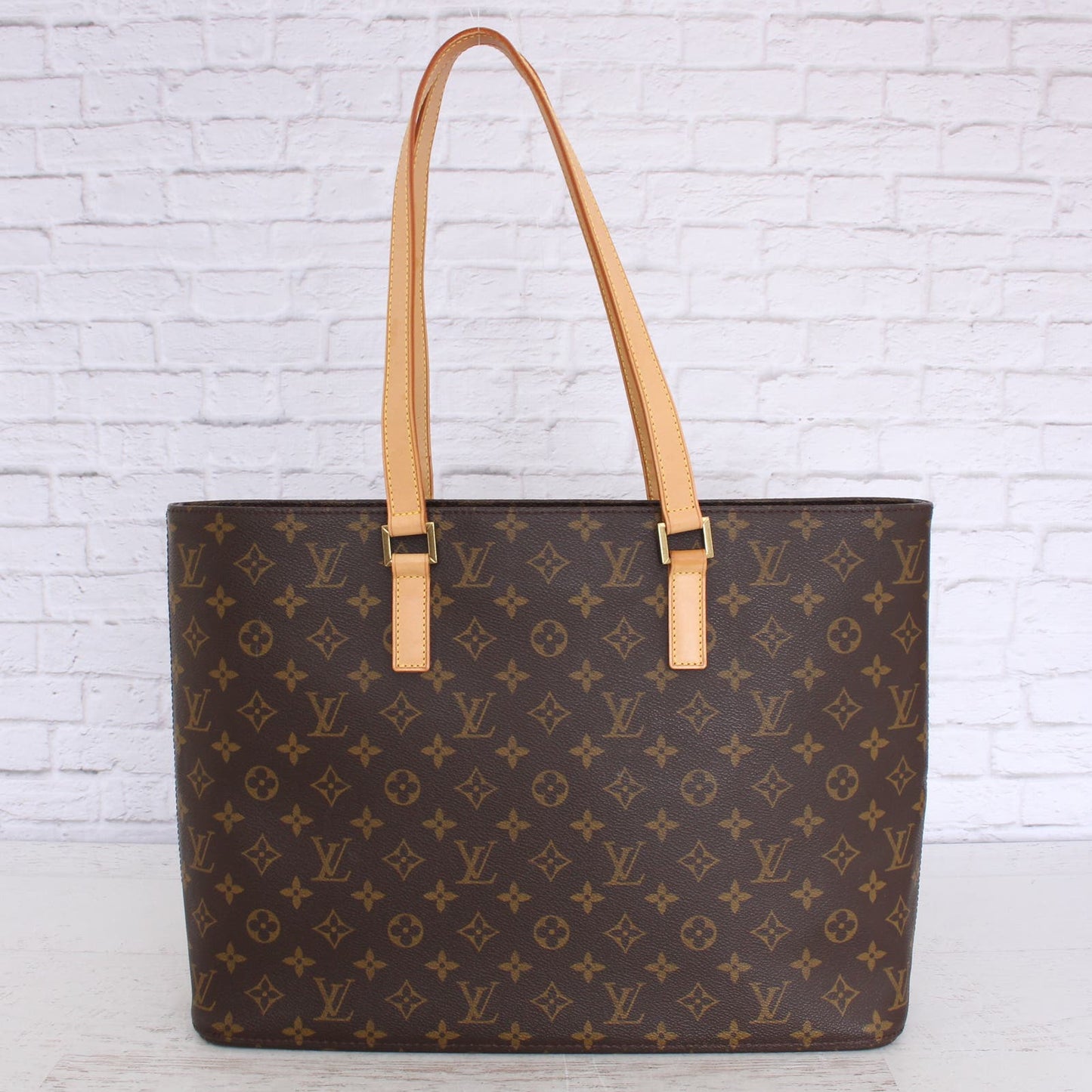 Louis Vuitton Luco Monogram