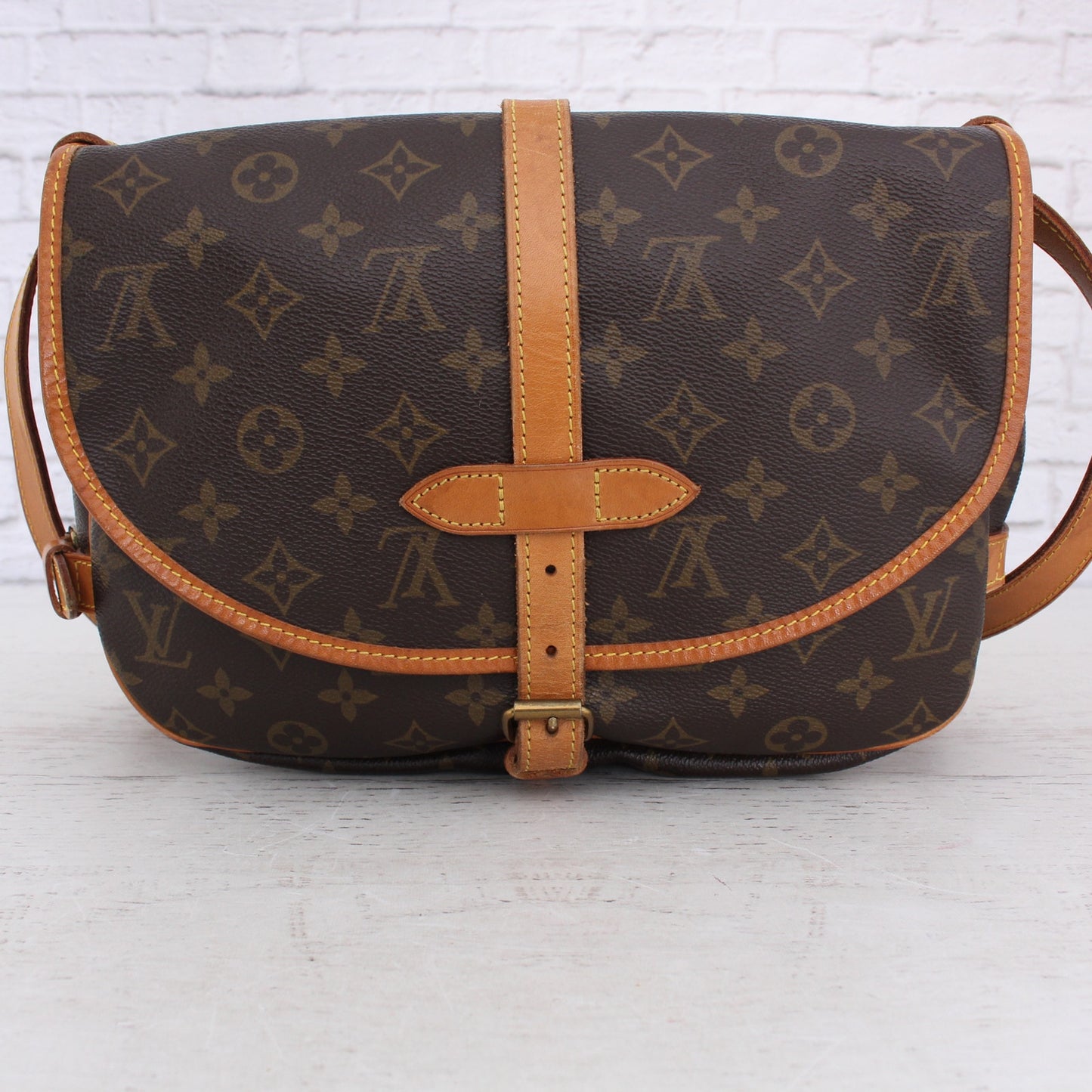 Louis Vuitton Saumur 30 Monogram Crossbody