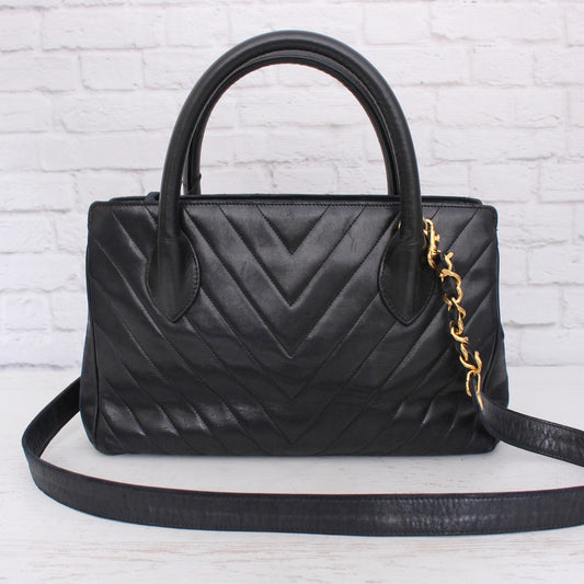 Chanel V Stitch 2 Way Handbag Black Lambskin Leather Shoulder Purse A4935