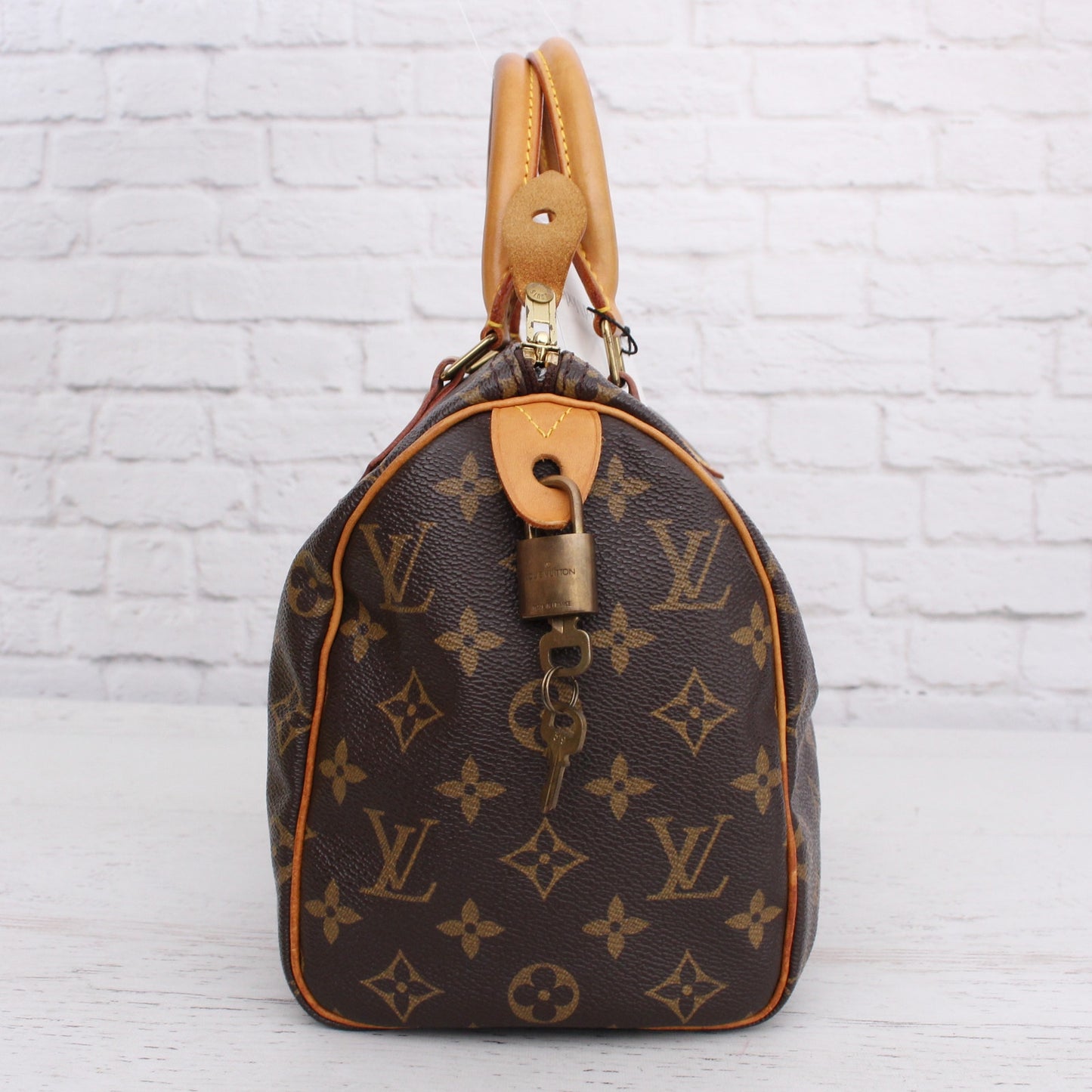Louis Vuitton Speedy 25 Monogram Satchel Purse Handbag Leather Tote Purse A5358