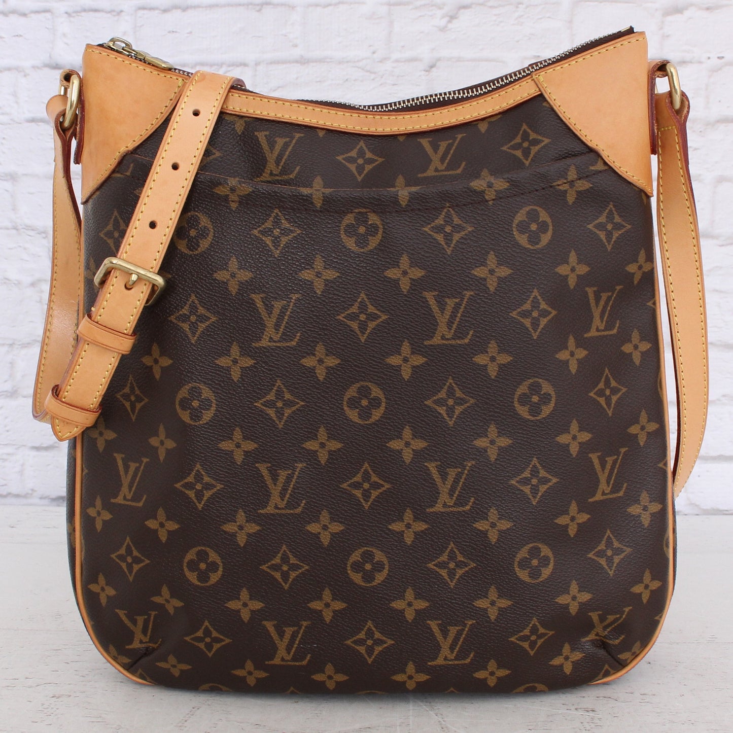 Louis Vuitton Odeon MM Monogram Crossbody