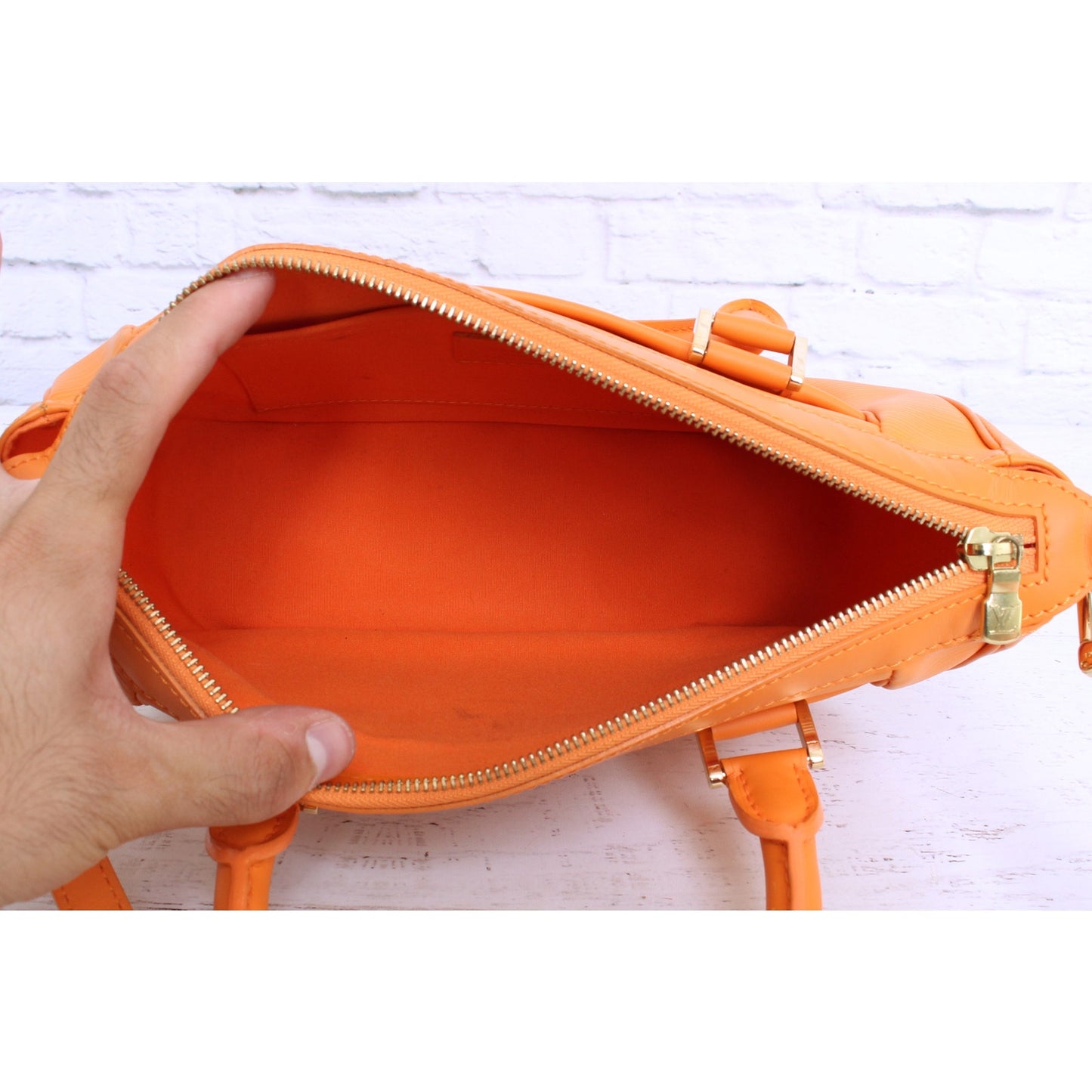 Louis Vuitton Dhanura PM Orange Epi Crossbody Leather Satchel Handbag A3593