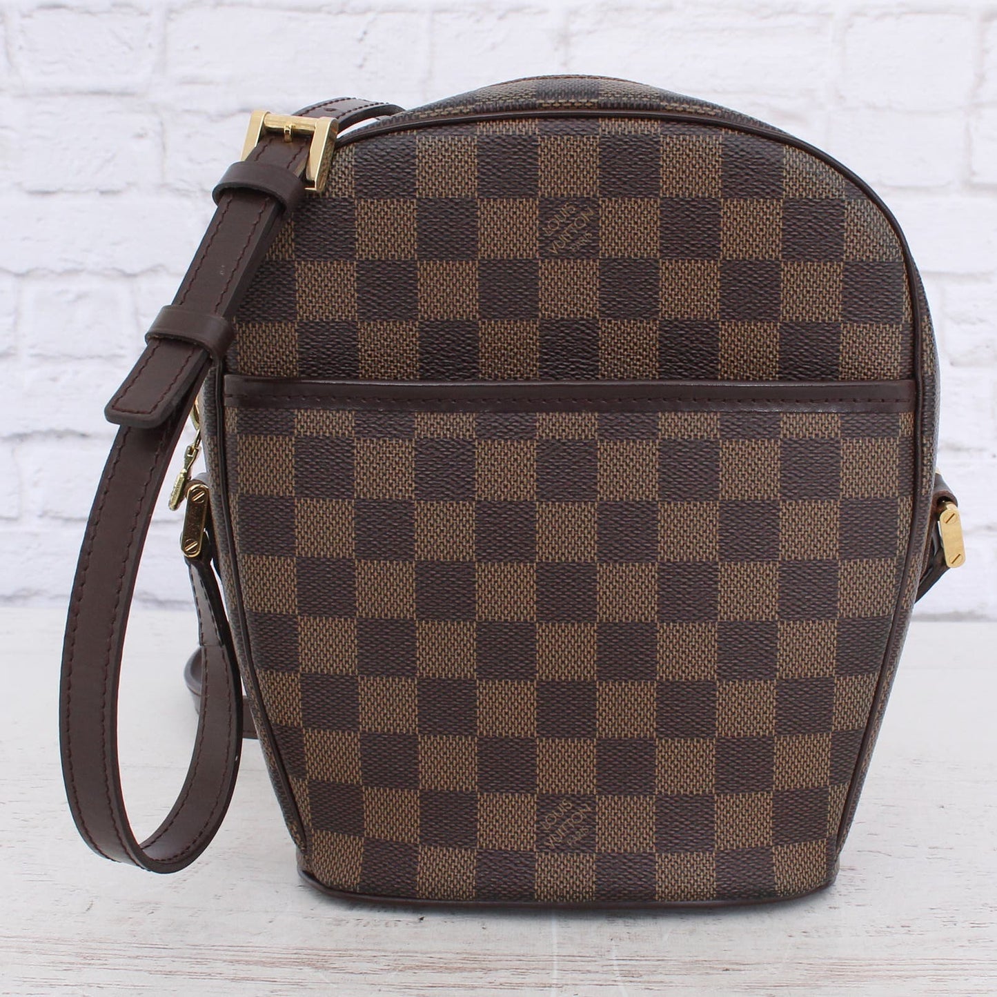 Louis Vuitton Ipanema PM Damier Ebene Crossbody Purse Messenger Brown