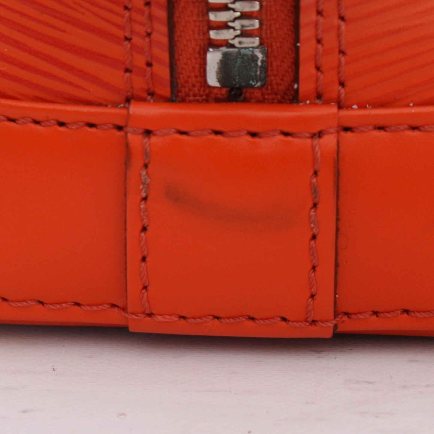 Louis Vuitton Alma BB Orange Epi Crossbody Leather Satchel Handbag A3589