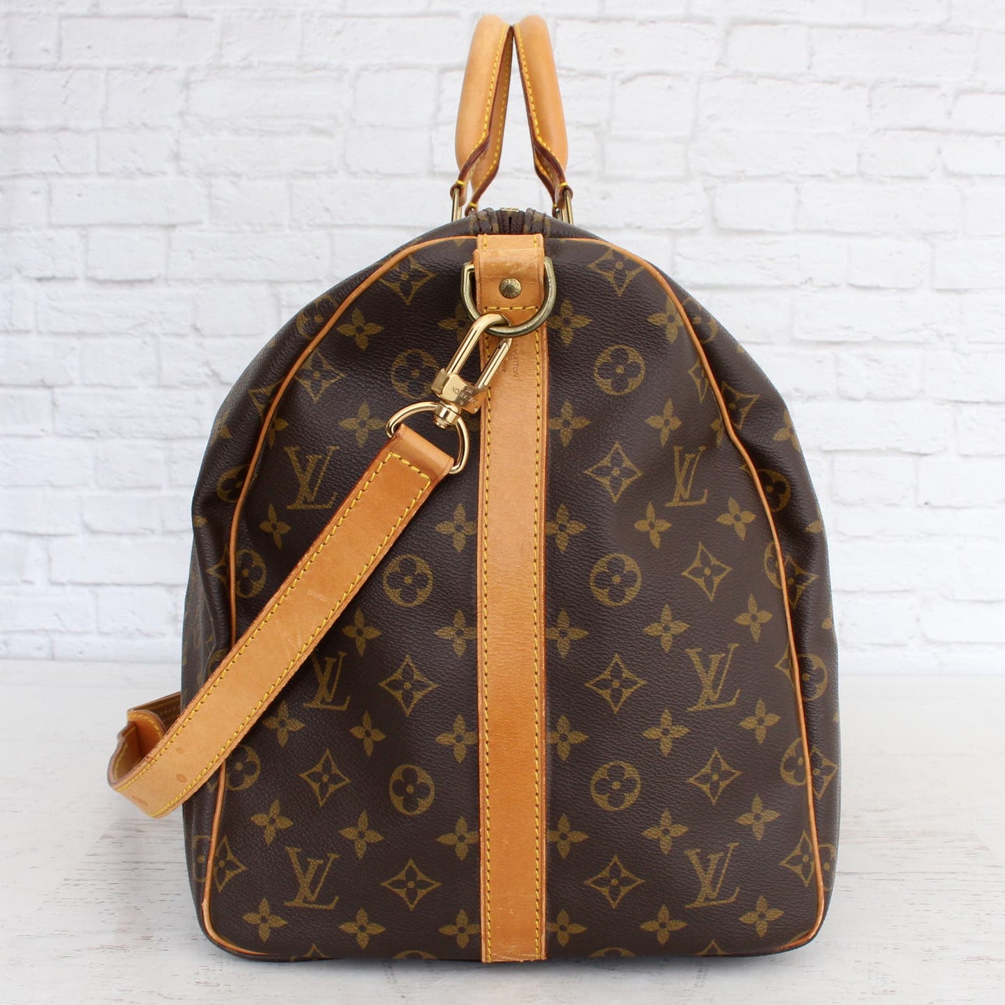 Louis Vuitton Keepall Bandouliere 55 Monogram Duffle Luggage Handbag