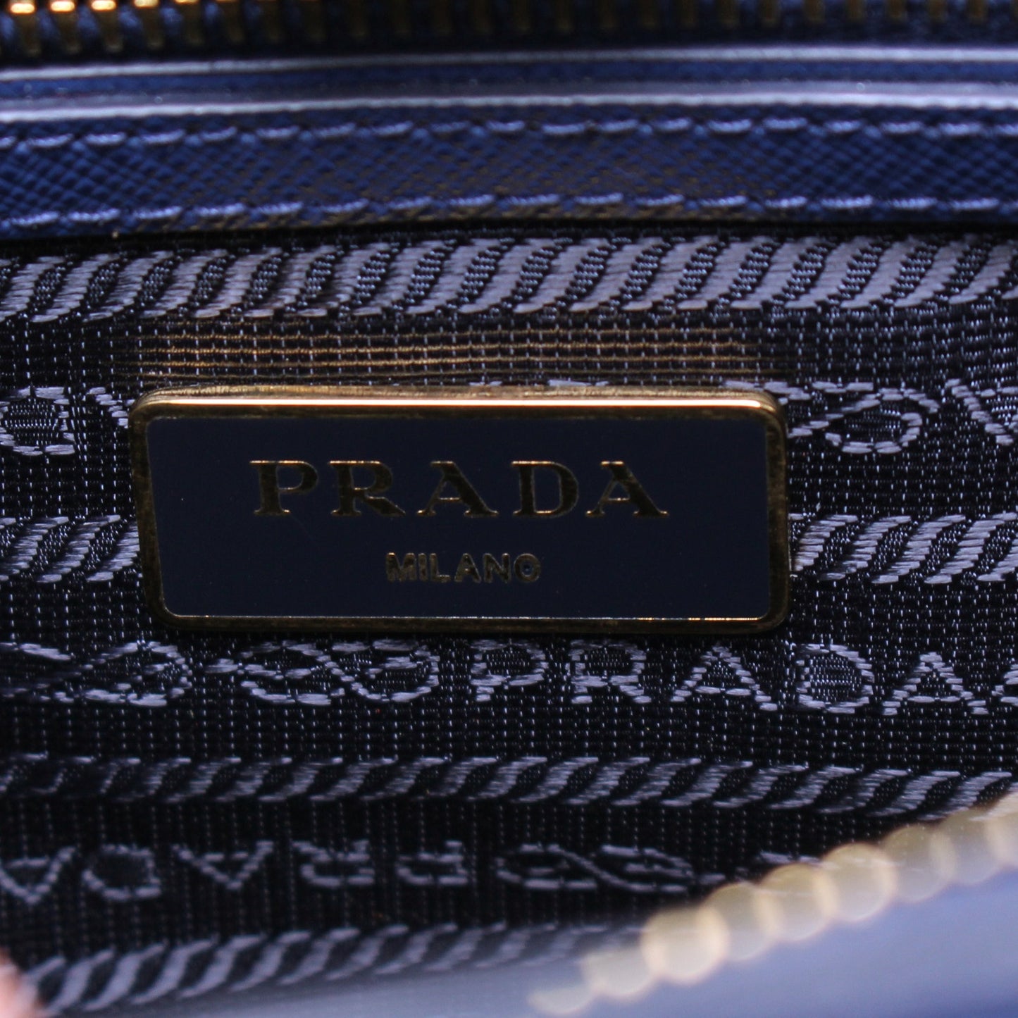Prada Galliera Blue Saffiano Crossbody Leather Strap Satchel LV Purse A4939