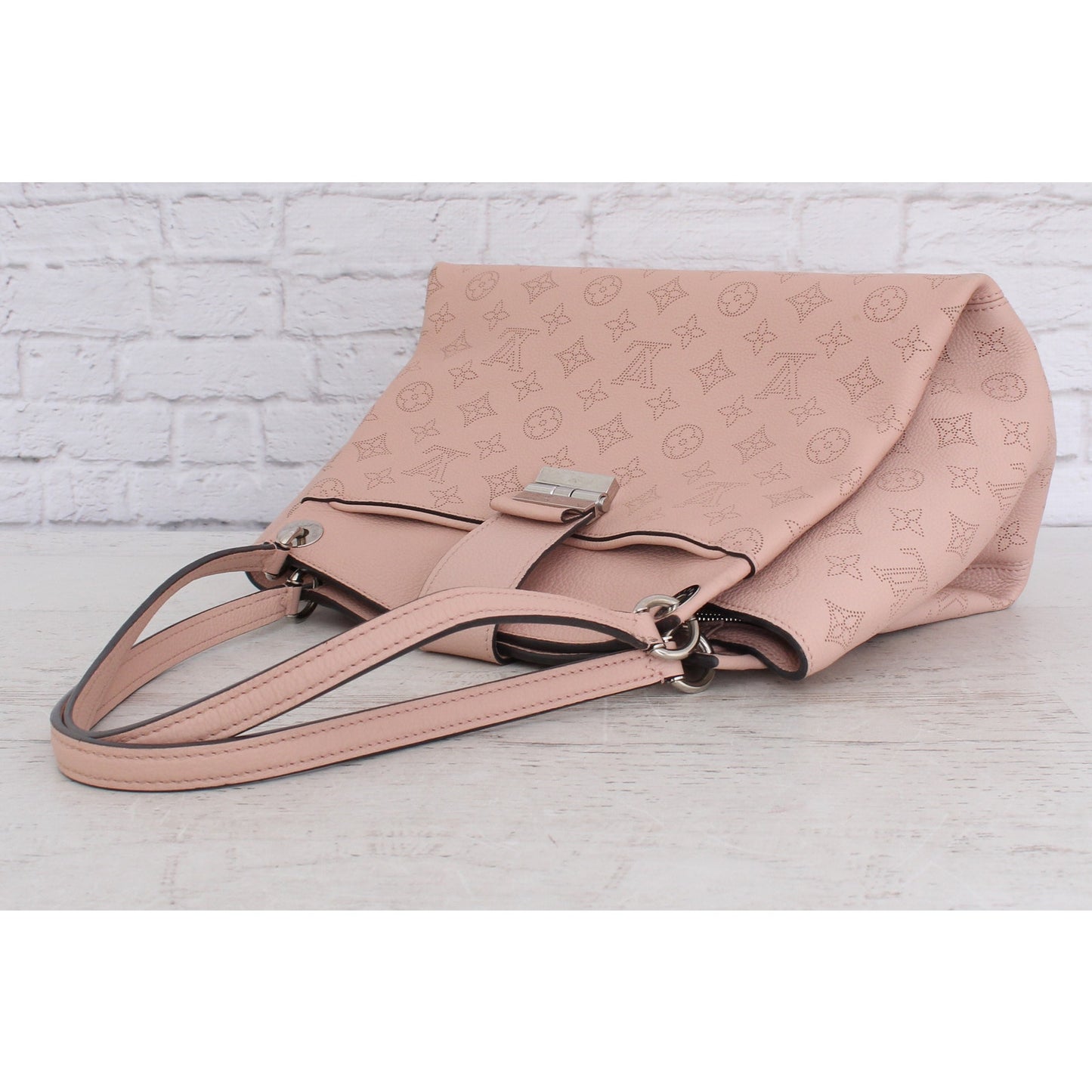 Louis Vuitton Sevres Pink Mahina Shoulder Bag