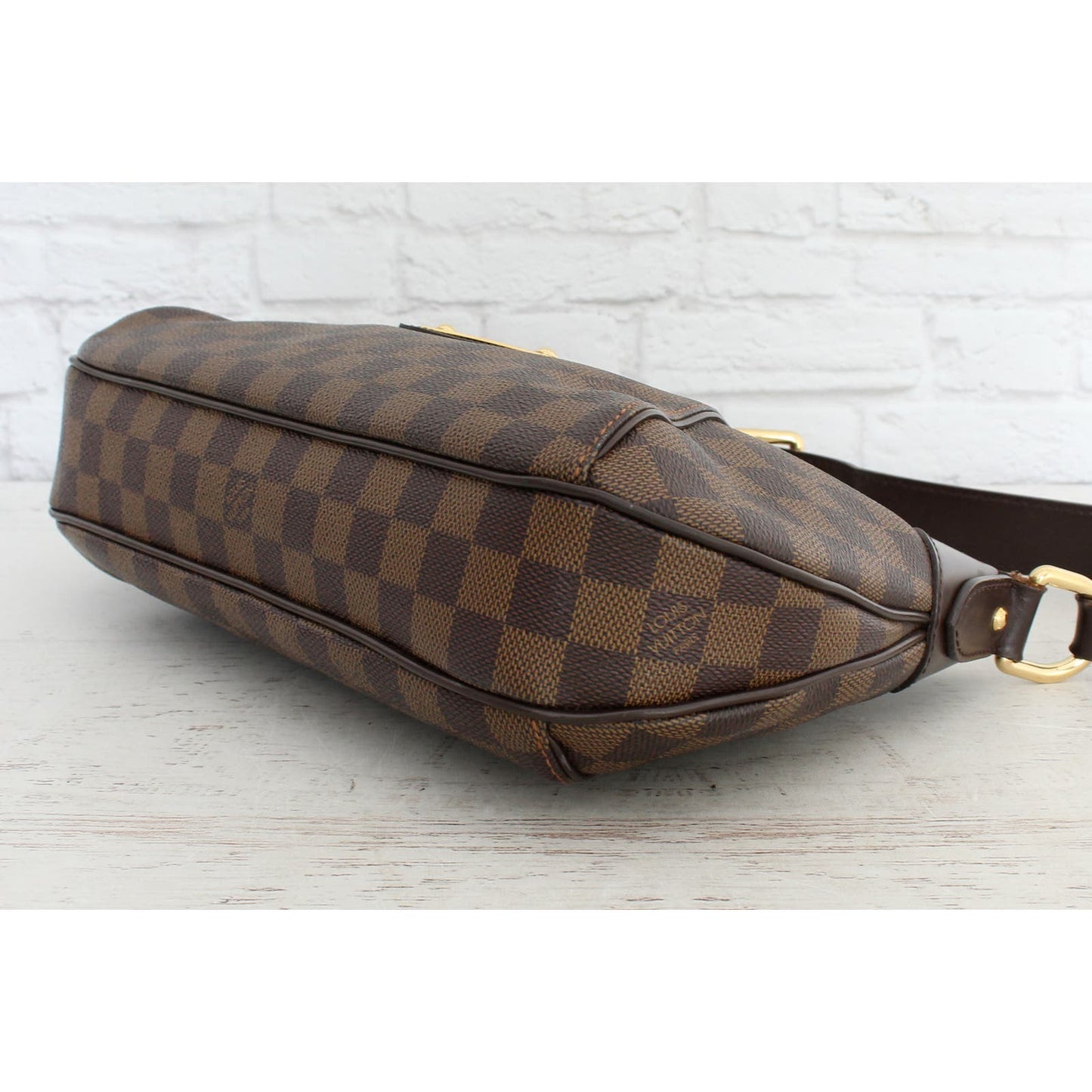 Louis Vuitton Thames PM Damier Ebene