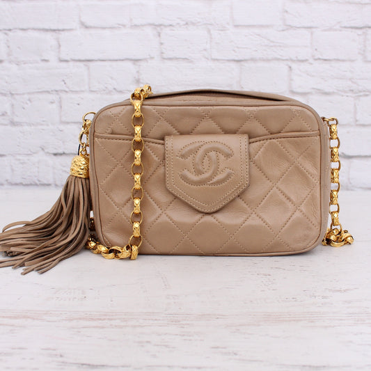 Chanel CC Camera Bag Beige Lambskin Leather Shoulder Crossbody Handbag A4790