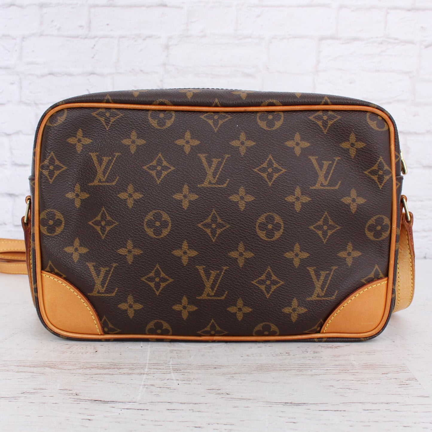 Louis Vuitton Trocadero 27 MM Monogram Crossbody Shoulder Bag Handbag