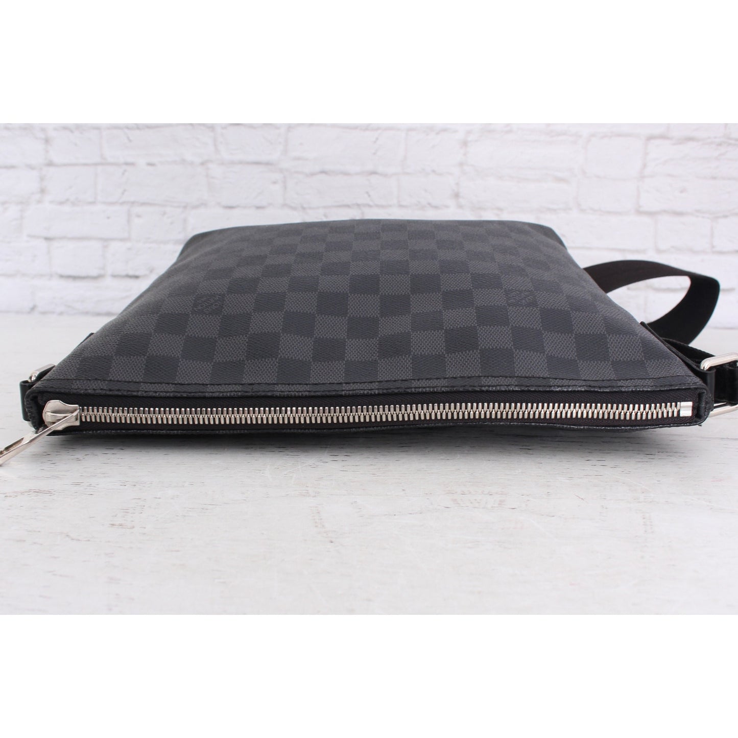 Louis Vuitton Mick PM Damier Graphite Crossbody Gray Shoulder Messenger