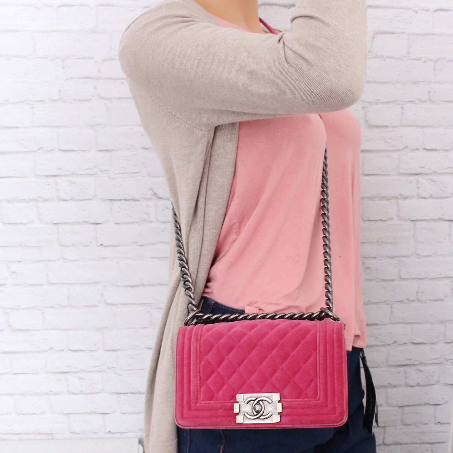 Chanel Boy Bag Pink Velour Crossbody and Shoulder Bag Purse Handbag A5365