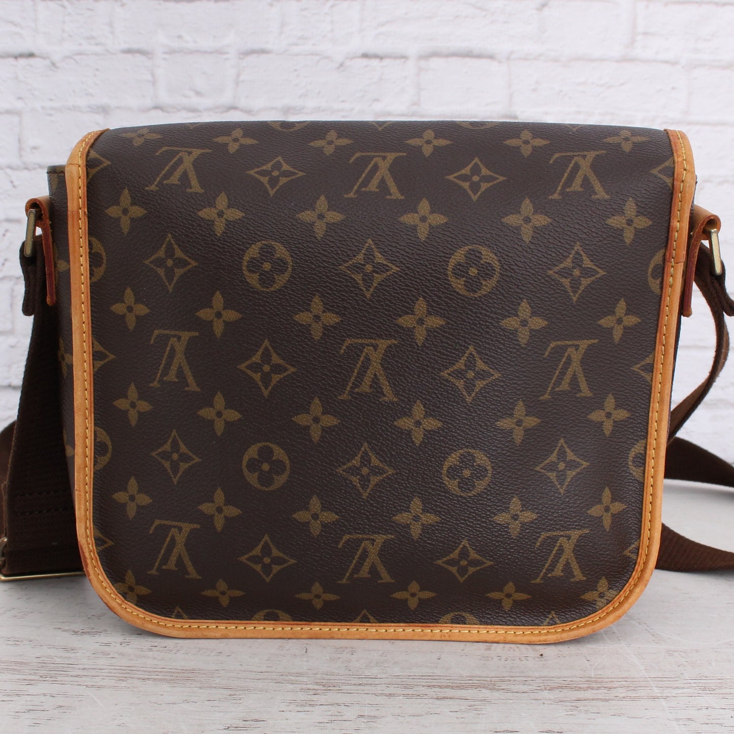 Louis Vuitton Messenger Bosphore PM Monogram