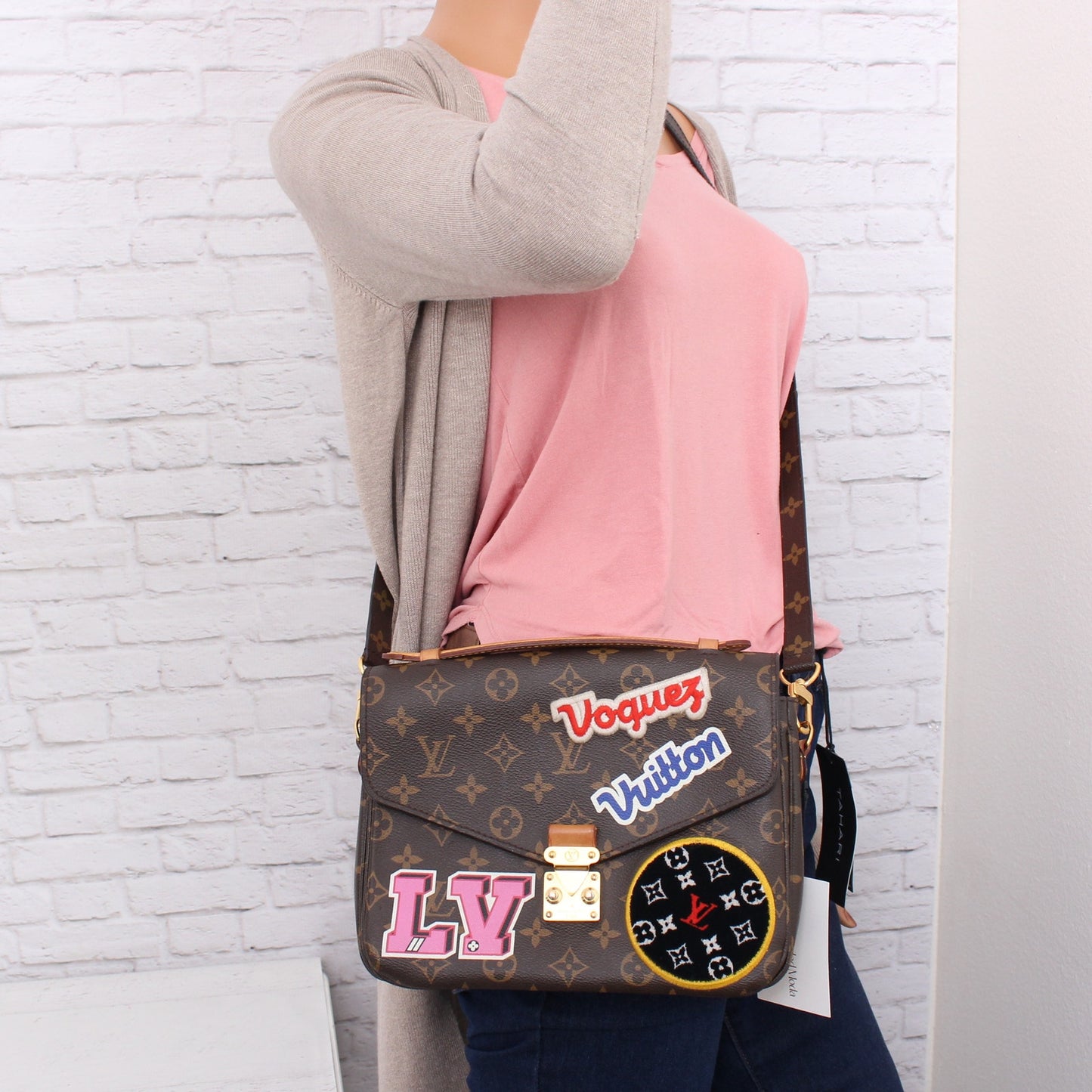 Louis Vuitton Pochette Metis My World Tour Monogram Crossbody Handbag A4606