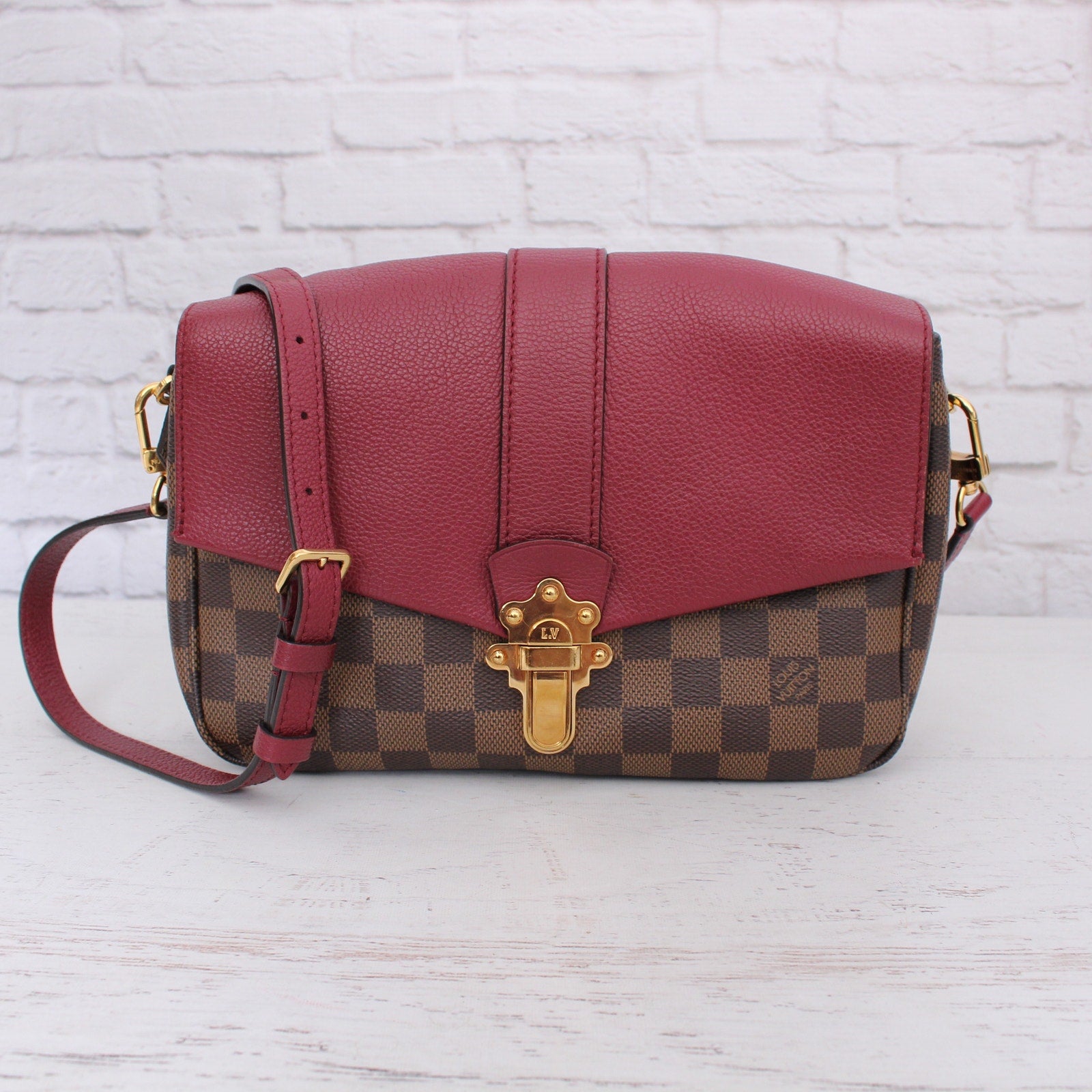 Louis Vuitton Clapton PM Damier Ebene Brown Crossbody Shoulder Purse C0007