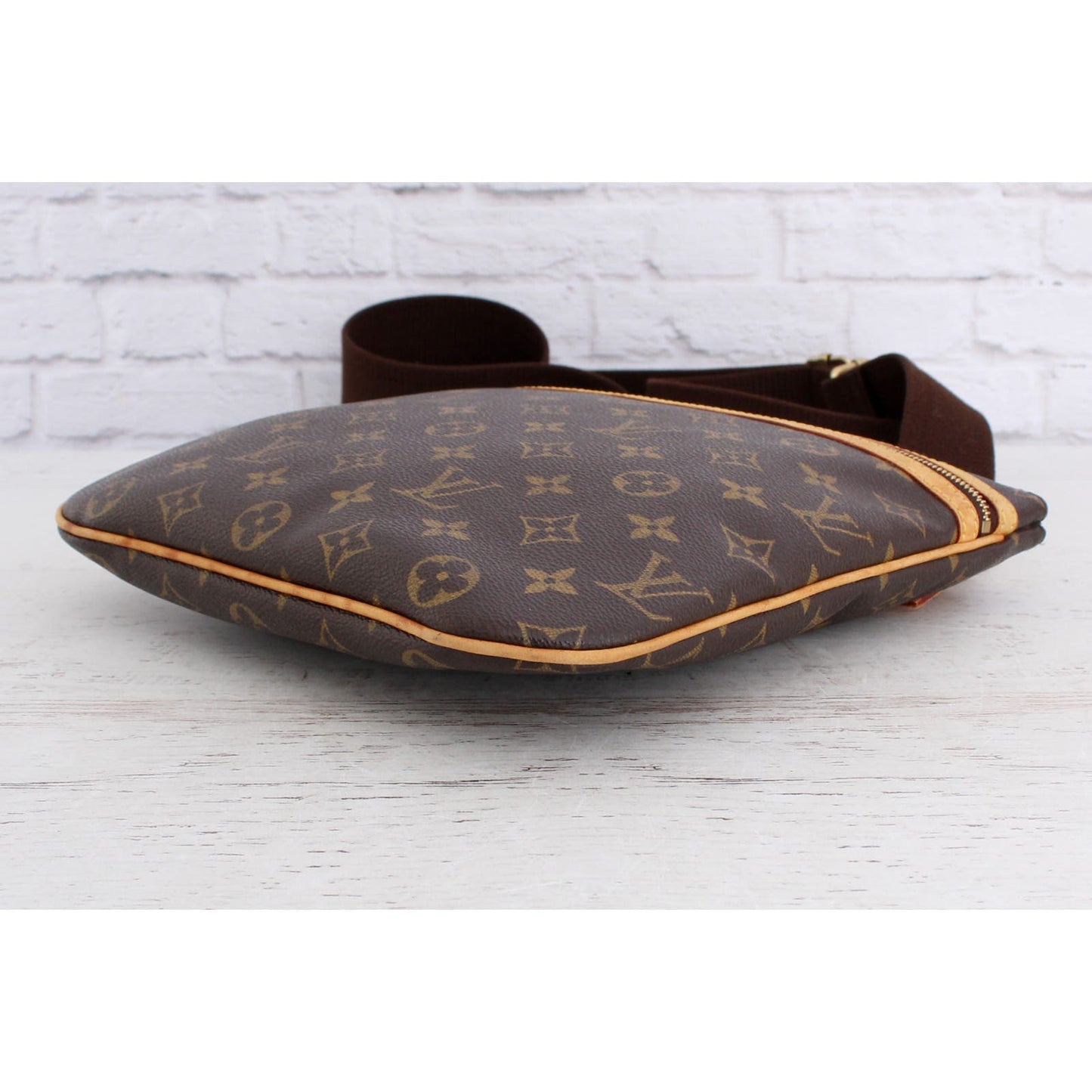 Louis Vuitton Pochette Bosphore Monogram