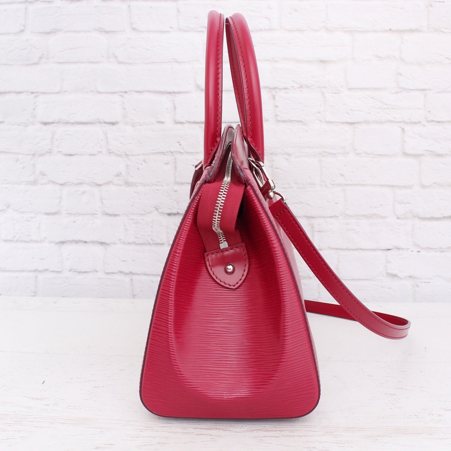 Louis Vuitton Soufflot MM Purple Epi Shoulder and Satchel Purse Leather A3628