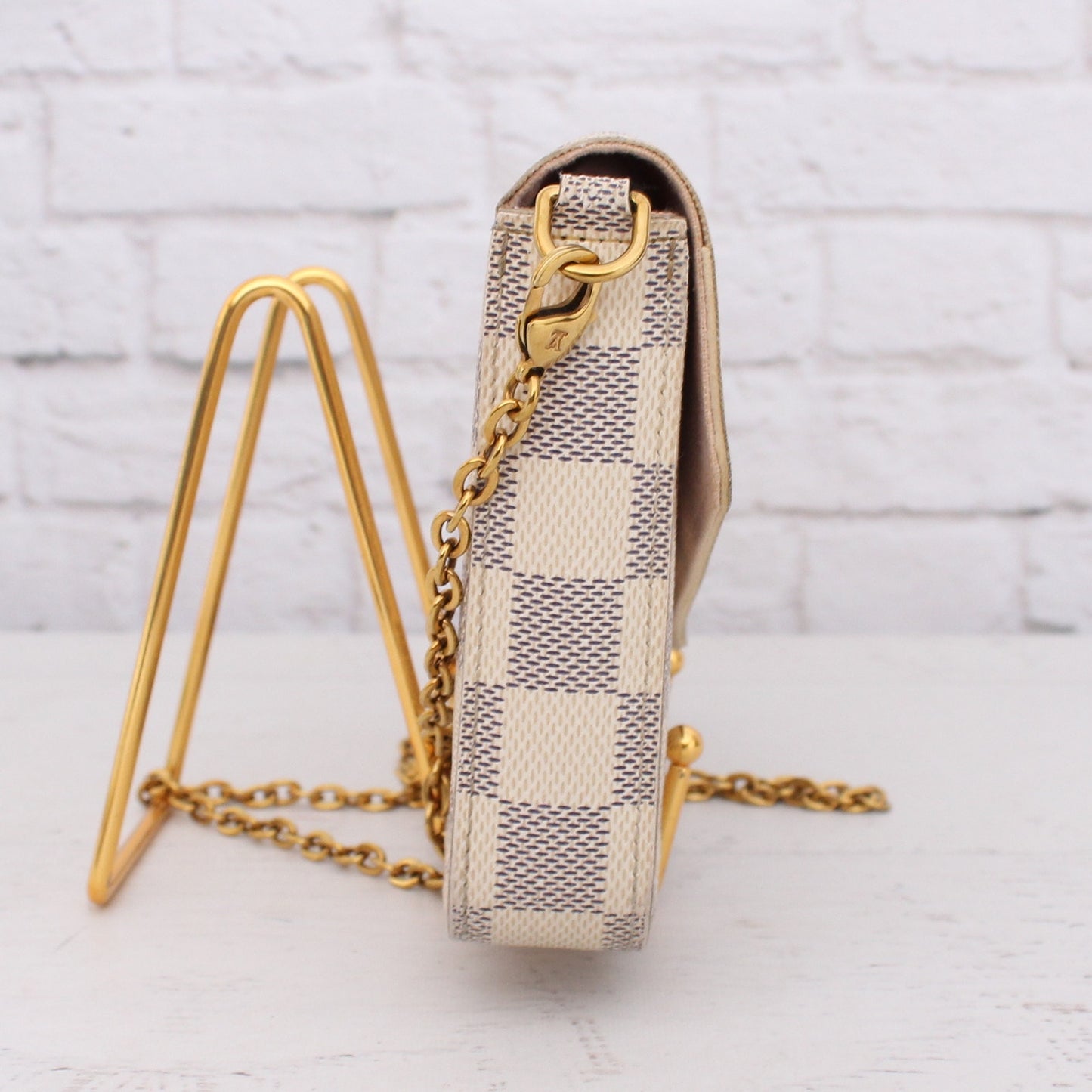 Louis Vuitton Pochette Felice Damier Azur Crossbody Shoulder Handbag Brown A4354