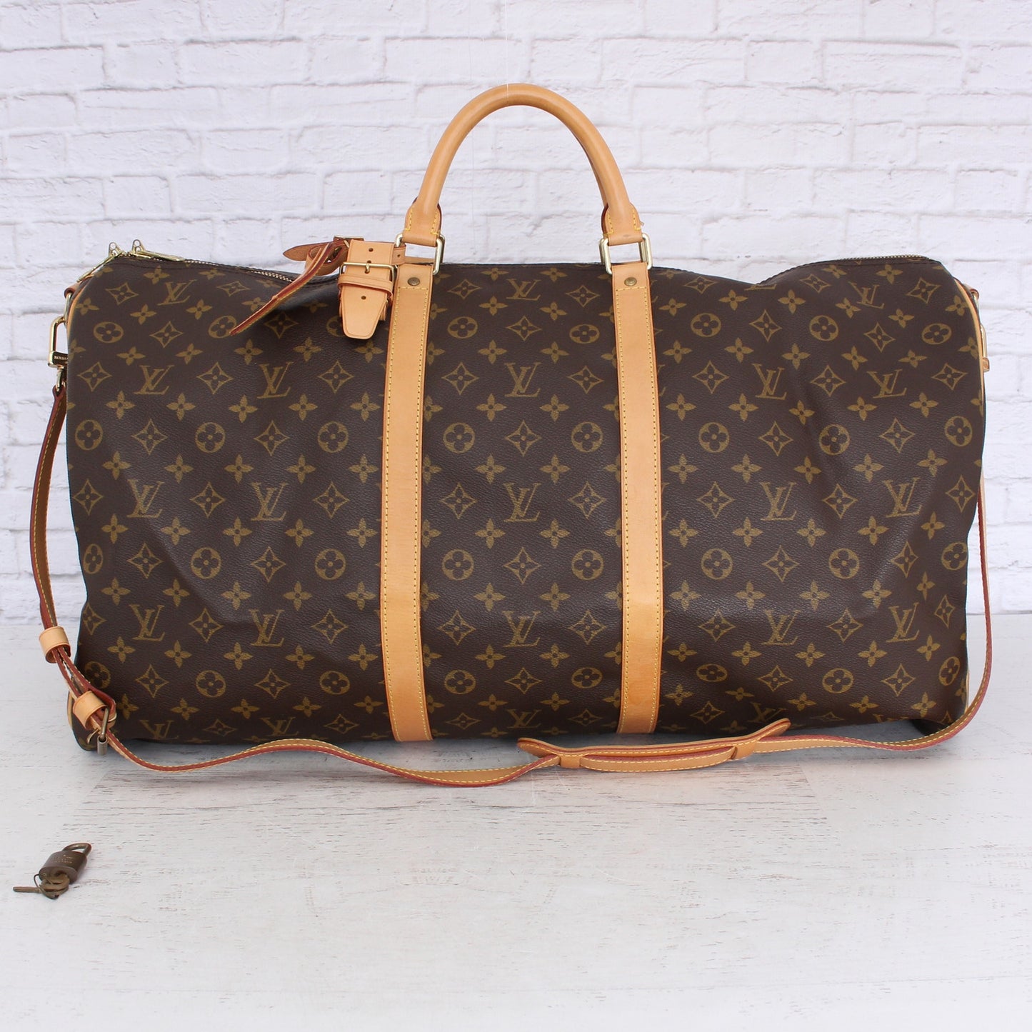 Louis Vuitton Keepall 60 Bandouliere Monogram Duffle Luggage Bag