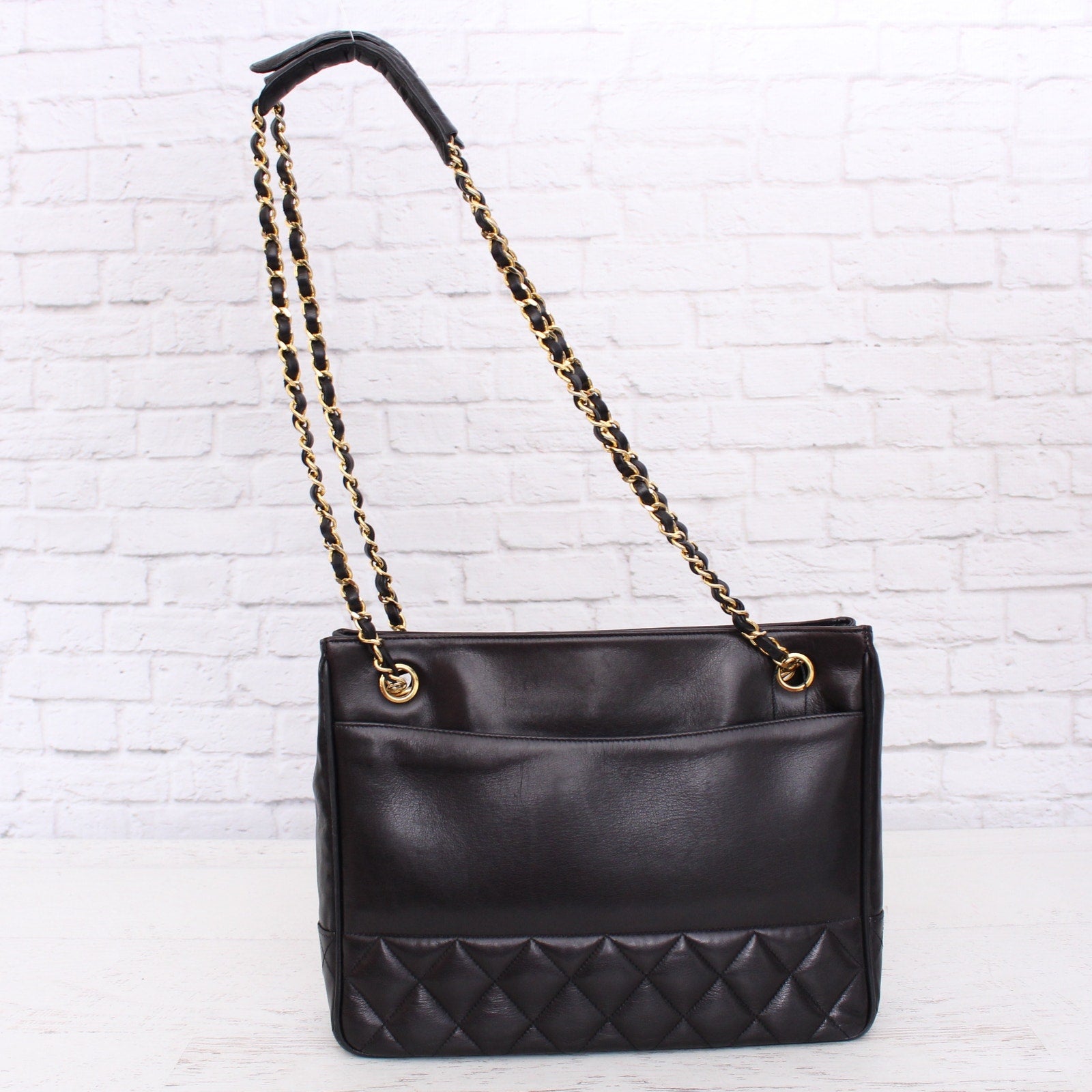 Chanel Quilted Black Lambskin Chain Tote Leather Shoulder Handbag Purse A5086