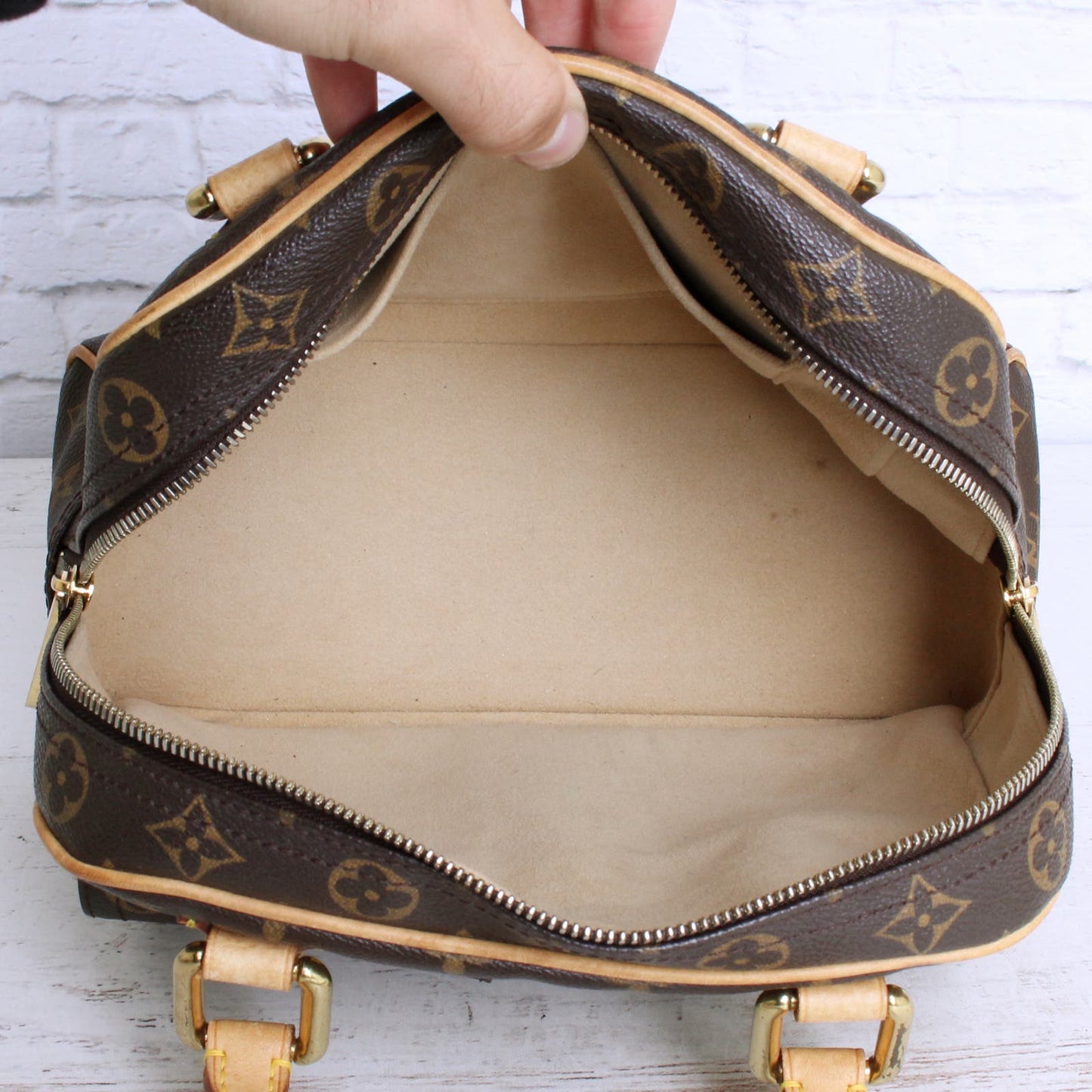 Louis Vuitton Manhattan PM Satchel Monogram