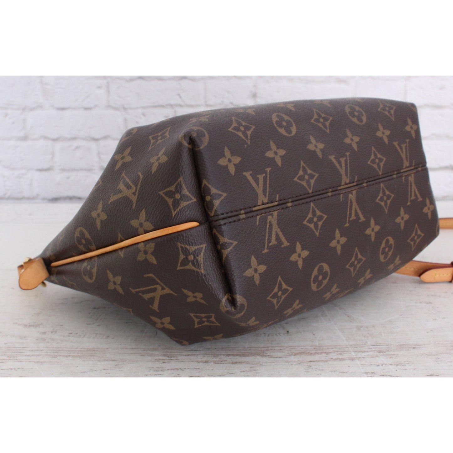 Louis Vuitton Turenne PM Monogram Crossbody Purse Canvas Satchel Brown