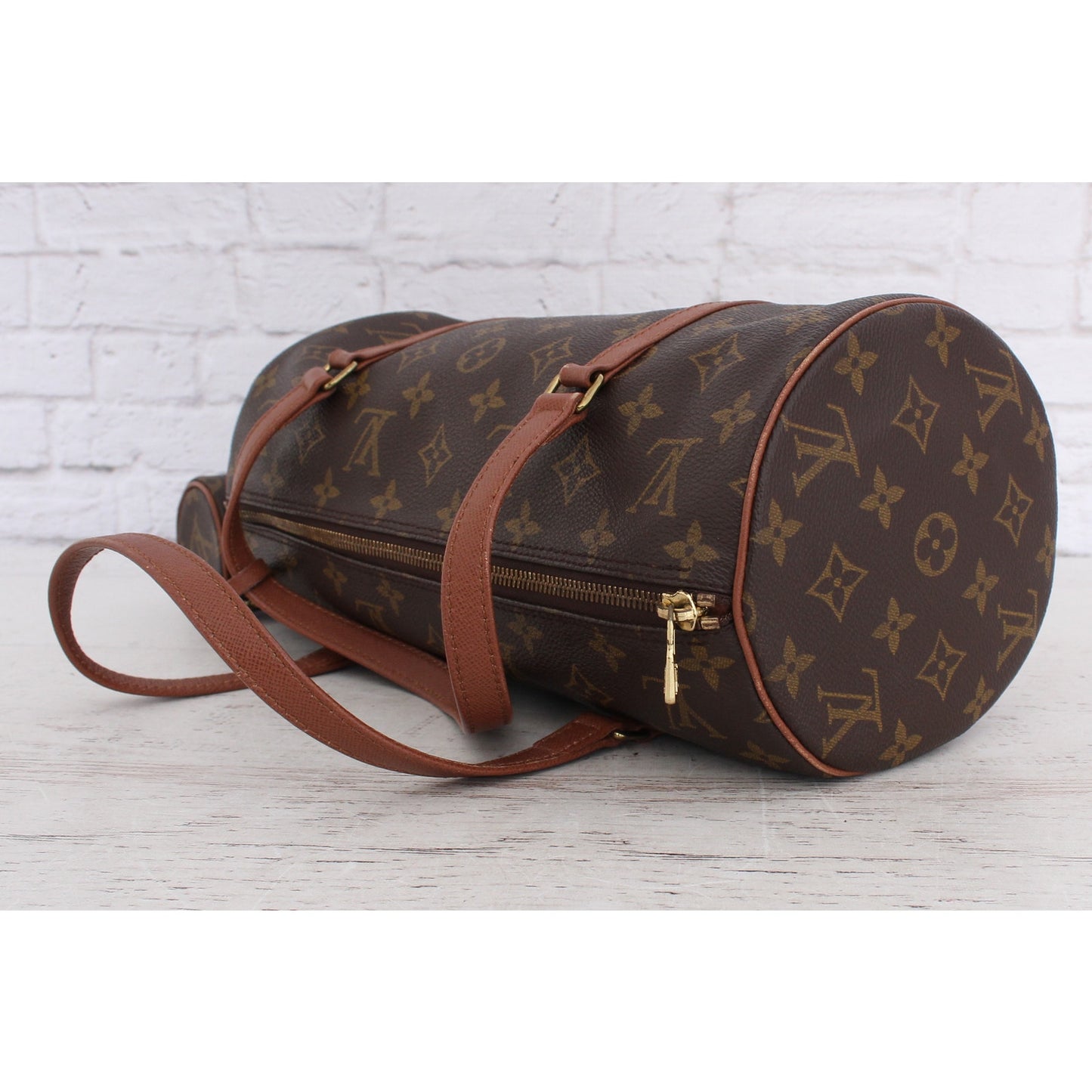 Louis Vuitton Papillon 30 Monogram w Pouch Satchel