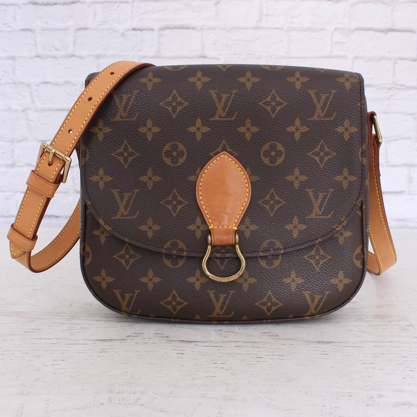 Louis Vuitton Saint Cloud GM Monogram