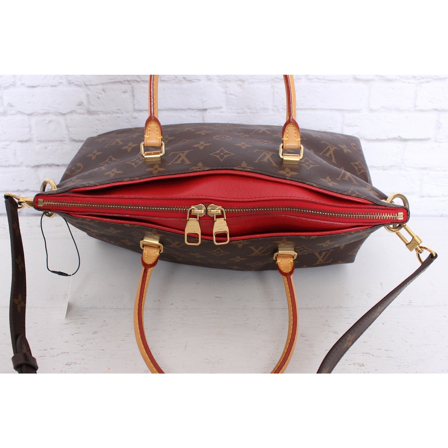 Louis Vuitton Pallas Cerise MM Monogram Shoulder Brown Satchel Purse Tote A3530