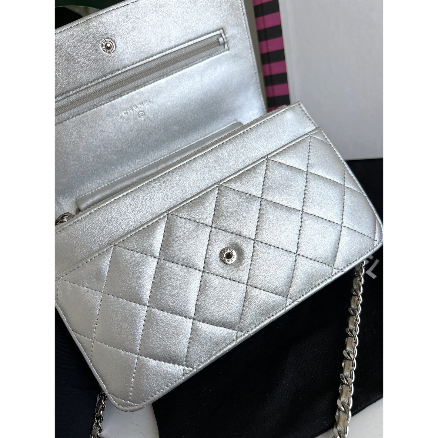 Authentic Chanel Woc Leather Lambskin Silver Chain Crossbody Shoulder