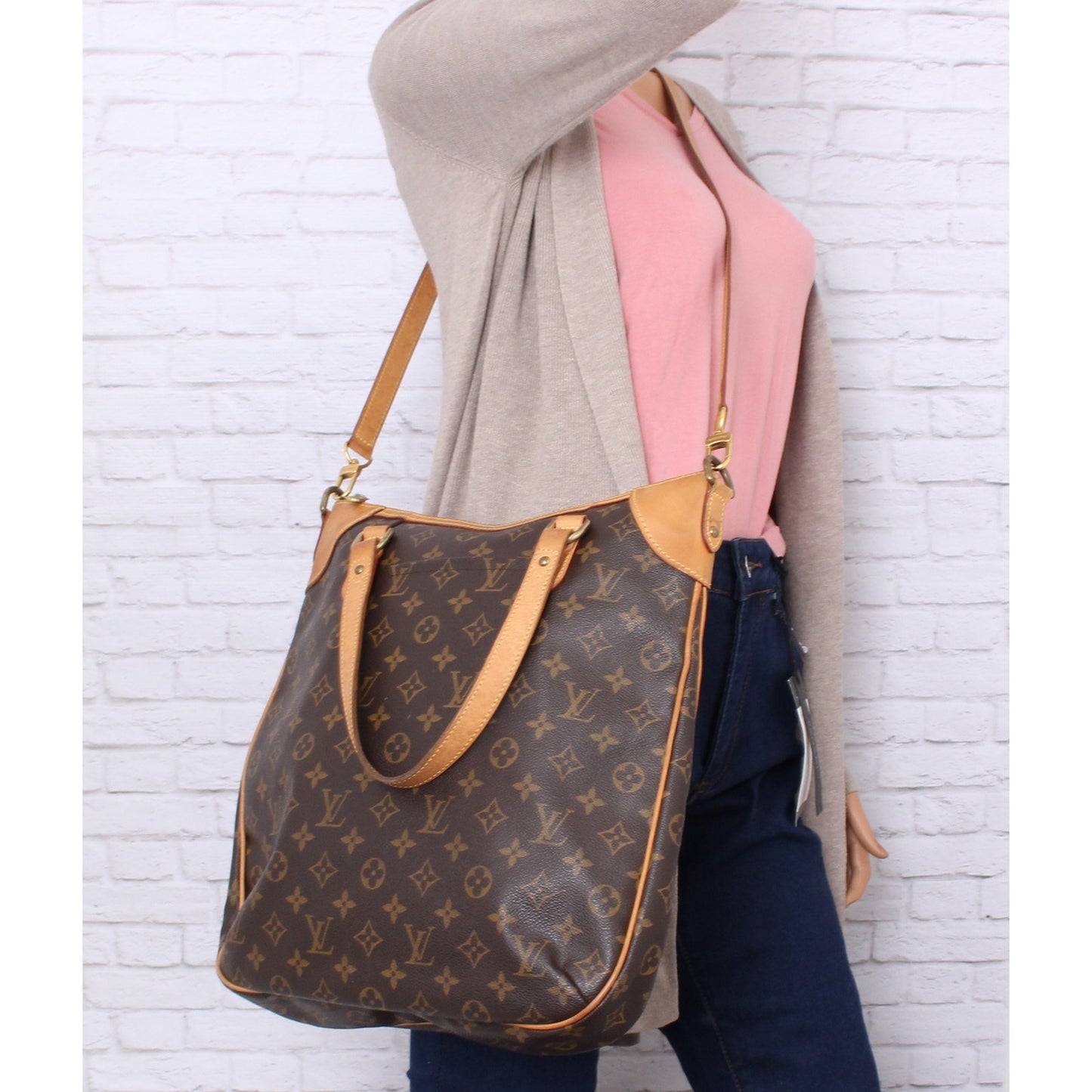 Louis Vuitton Odeon GM Monogram Crossbody & Shoulder Bag