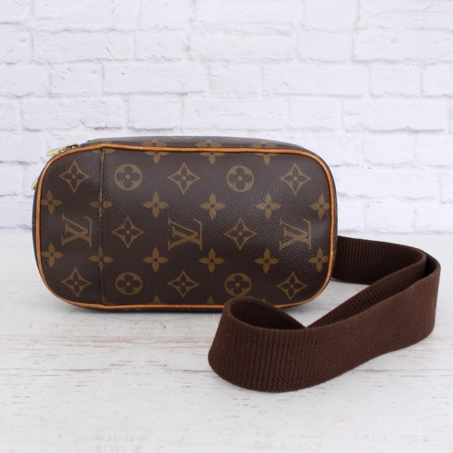 Louis Vuitton Pochette Gange Monogram Bumbag Belt Waist Crossbody LV