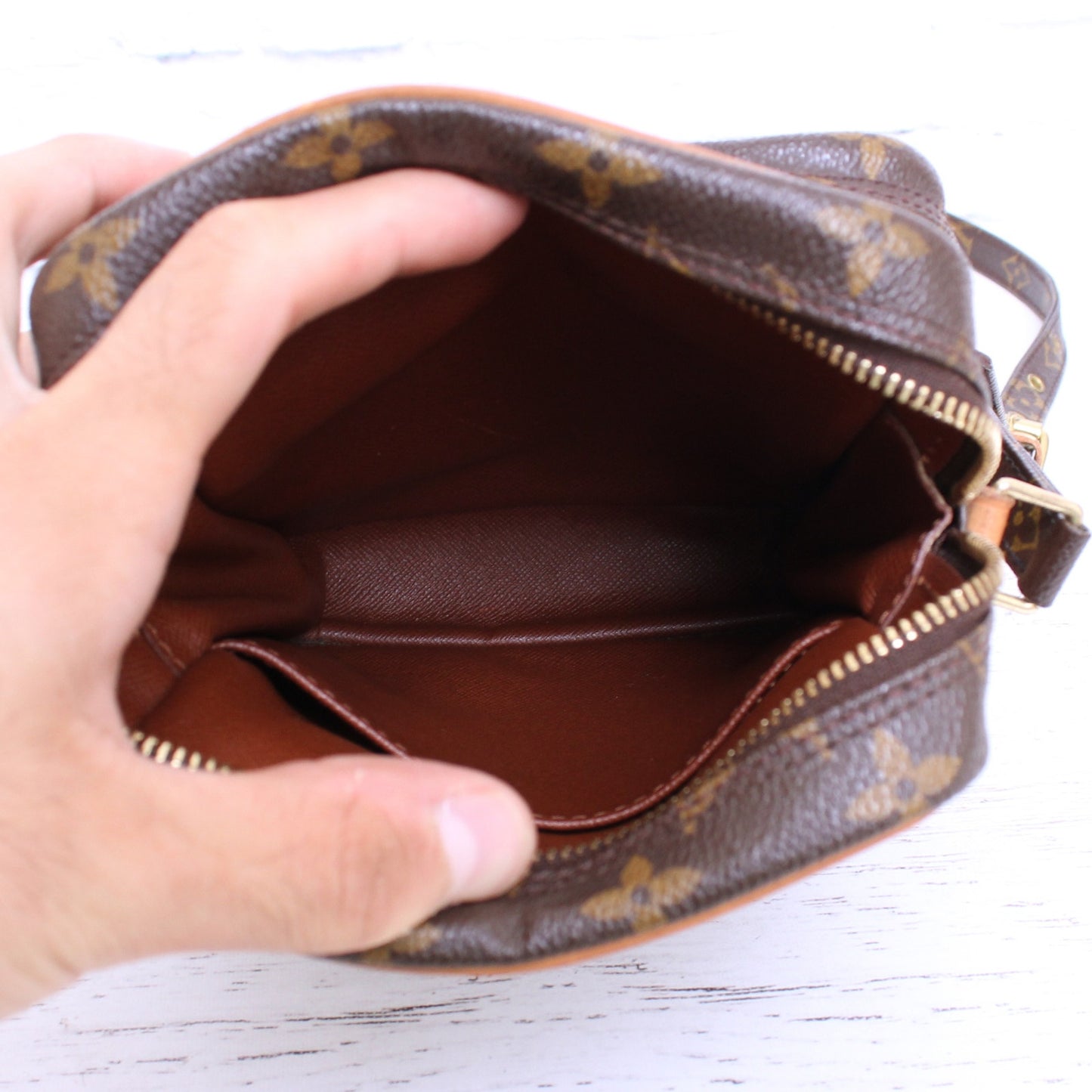 Louis Vuitton Amazon Crossbody Monogram Shoulder Bag Leather Small Purse A3943