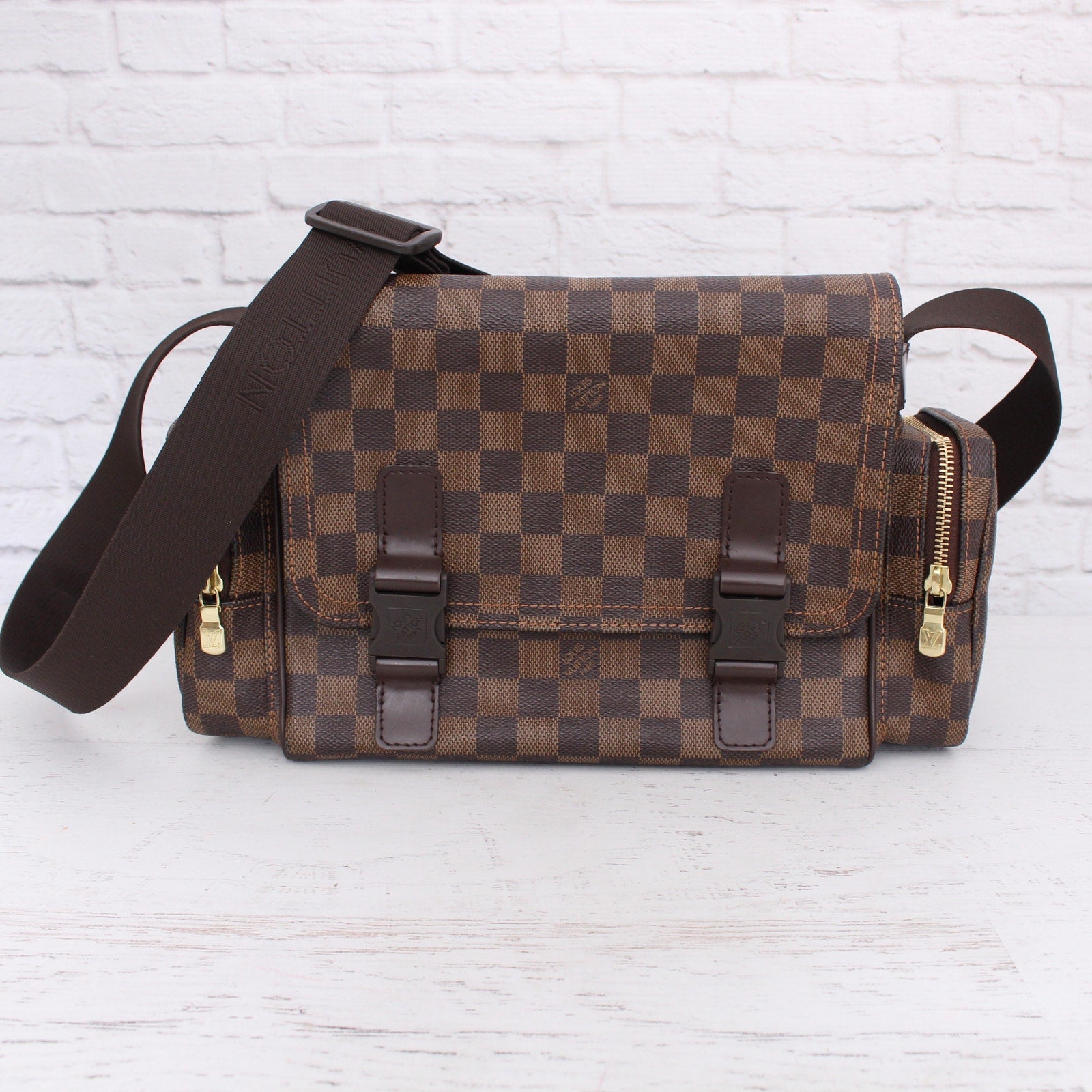Louis Vuitton Melville Reporter Damier Ebene Crossbody Shoulder Messenger A2910