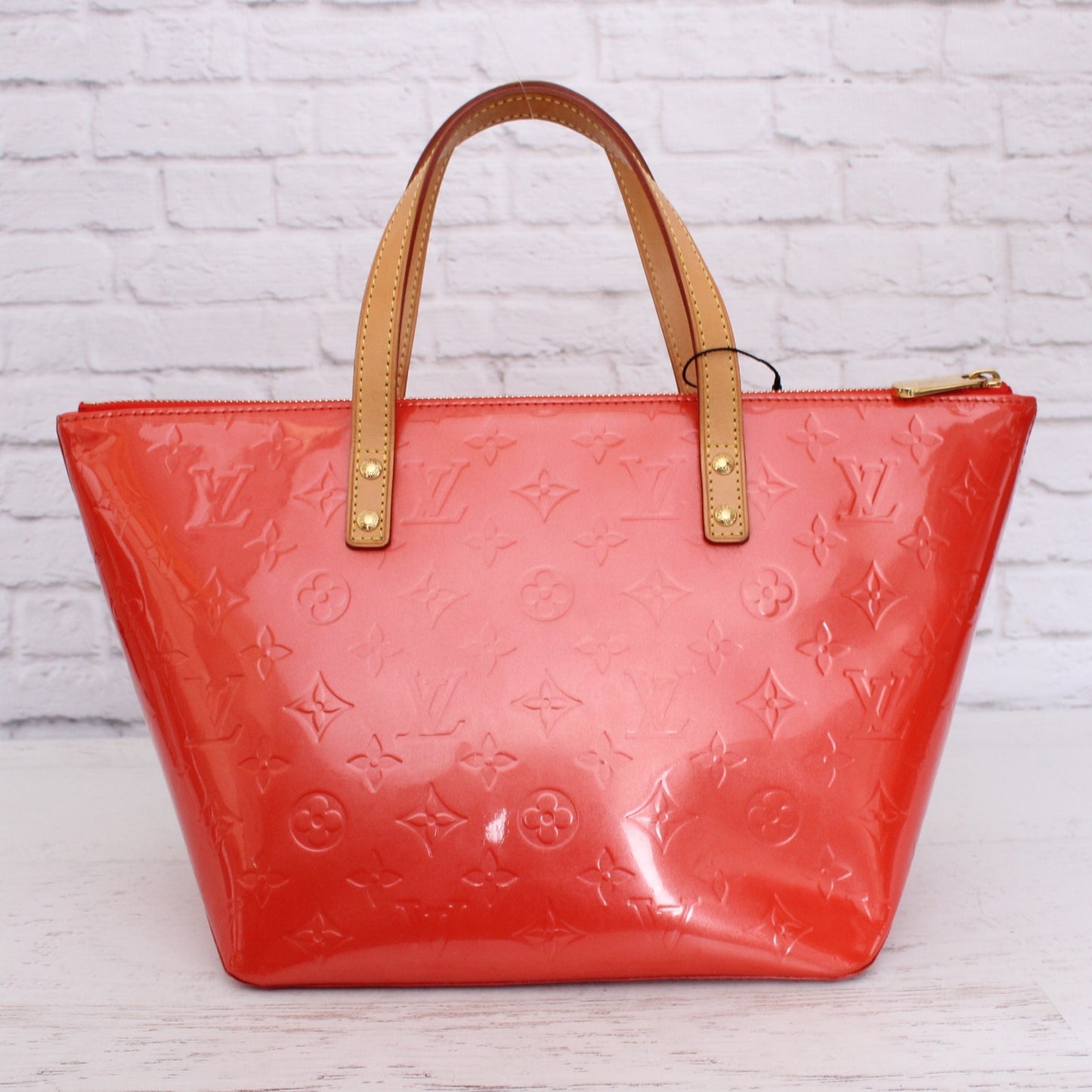 Louis Vuitton Bellevue PM Red Vernis Satchel Shoulder Tote Purse A4801