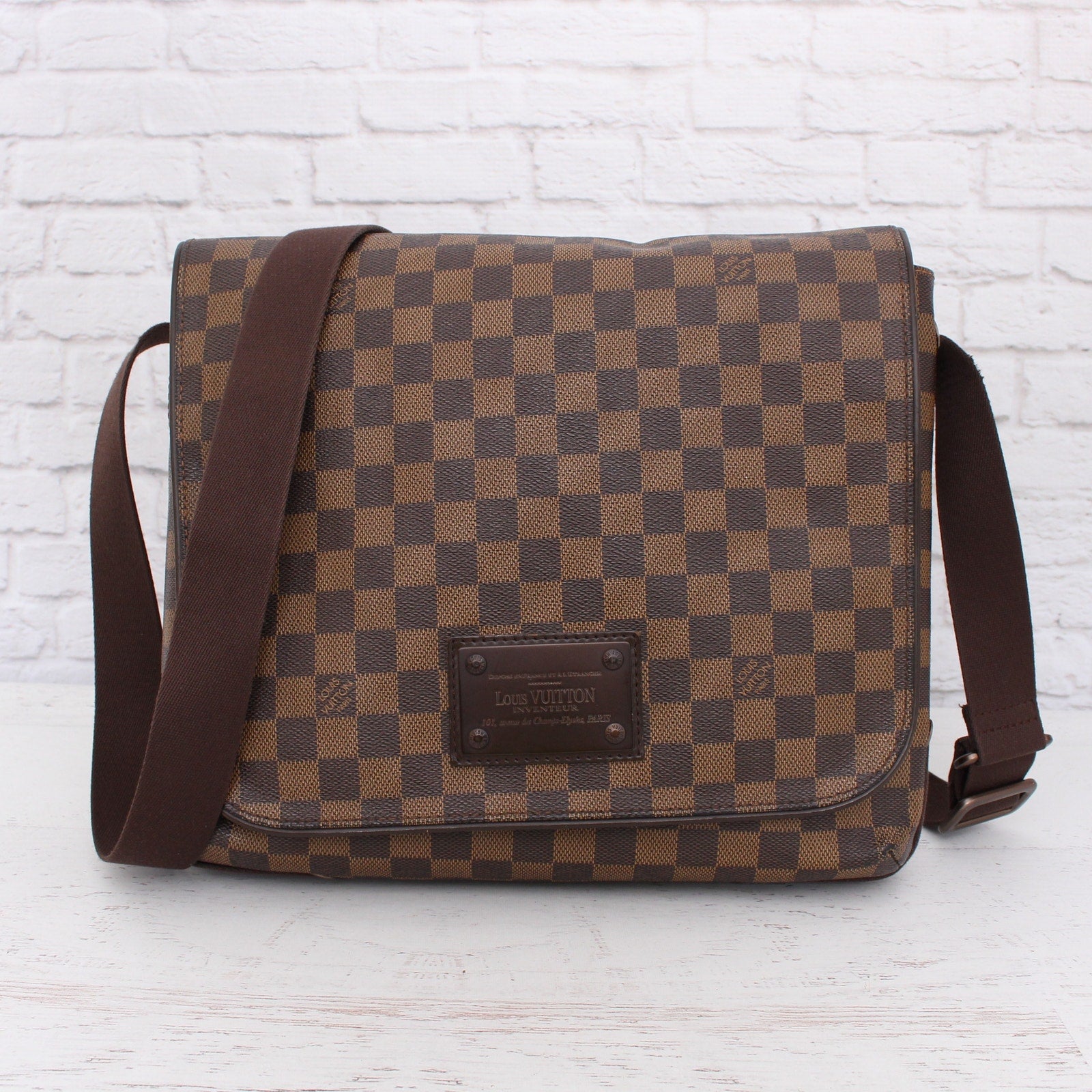 Louis Vuitton Brooklyn MM Damier Ebene Crossbody Brown Shoulder Messenger A2406