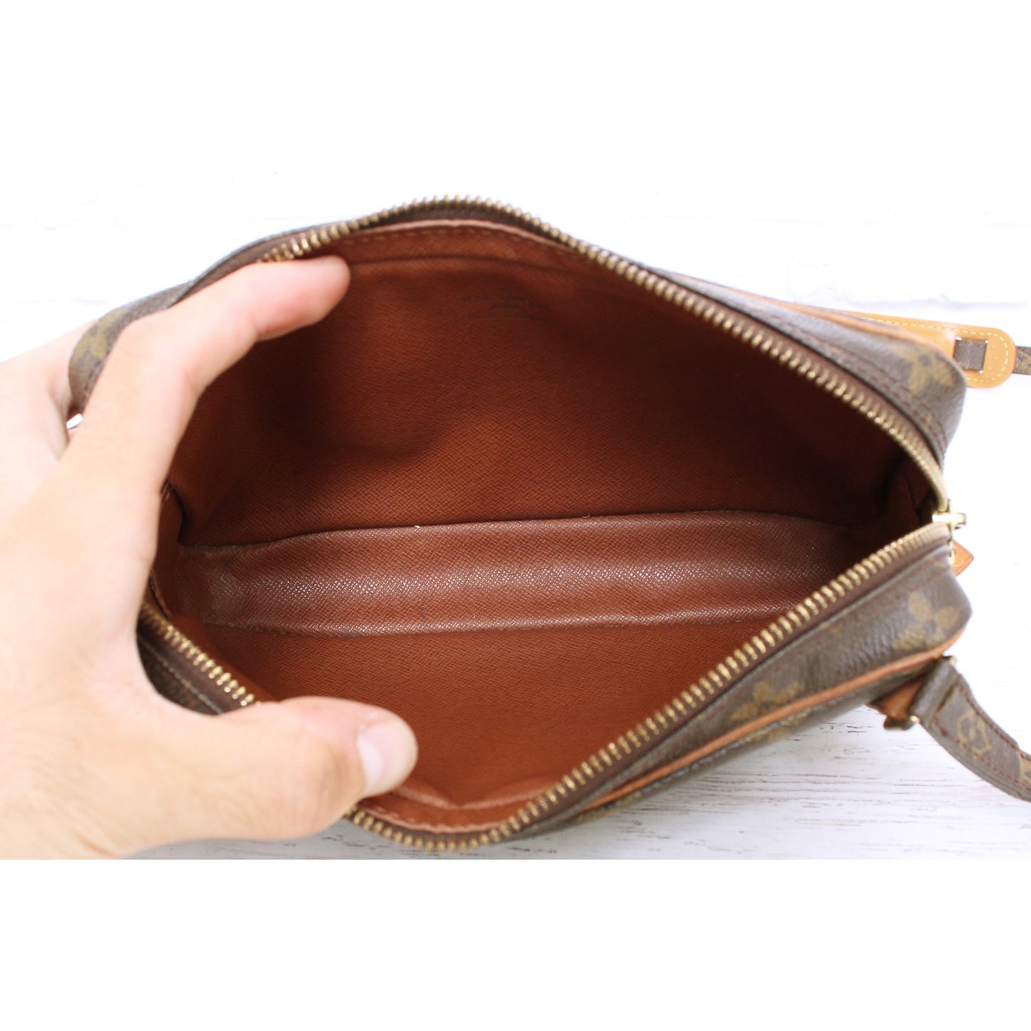 Louis Vuitton Marly Bandouliere Monogram Crossbody Purse Leather Handbag A4314