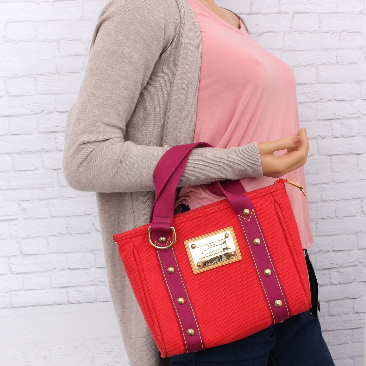 Louis Vuitton Cabas PM Antigua Red Tote Satchel Bag Purse Zip LV A5603