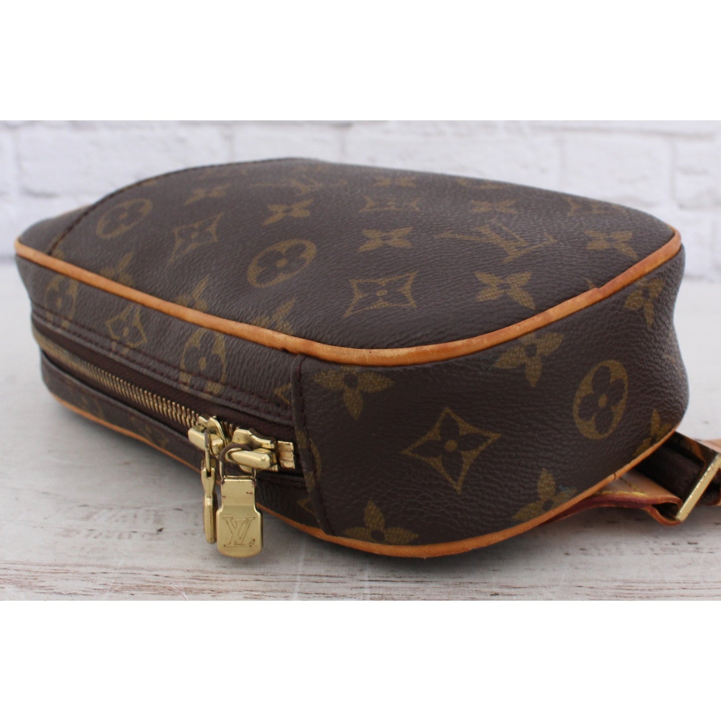 Louis Vuitton Pochette Gange Monogram Bumbag Belt Waist Crossbody Zip