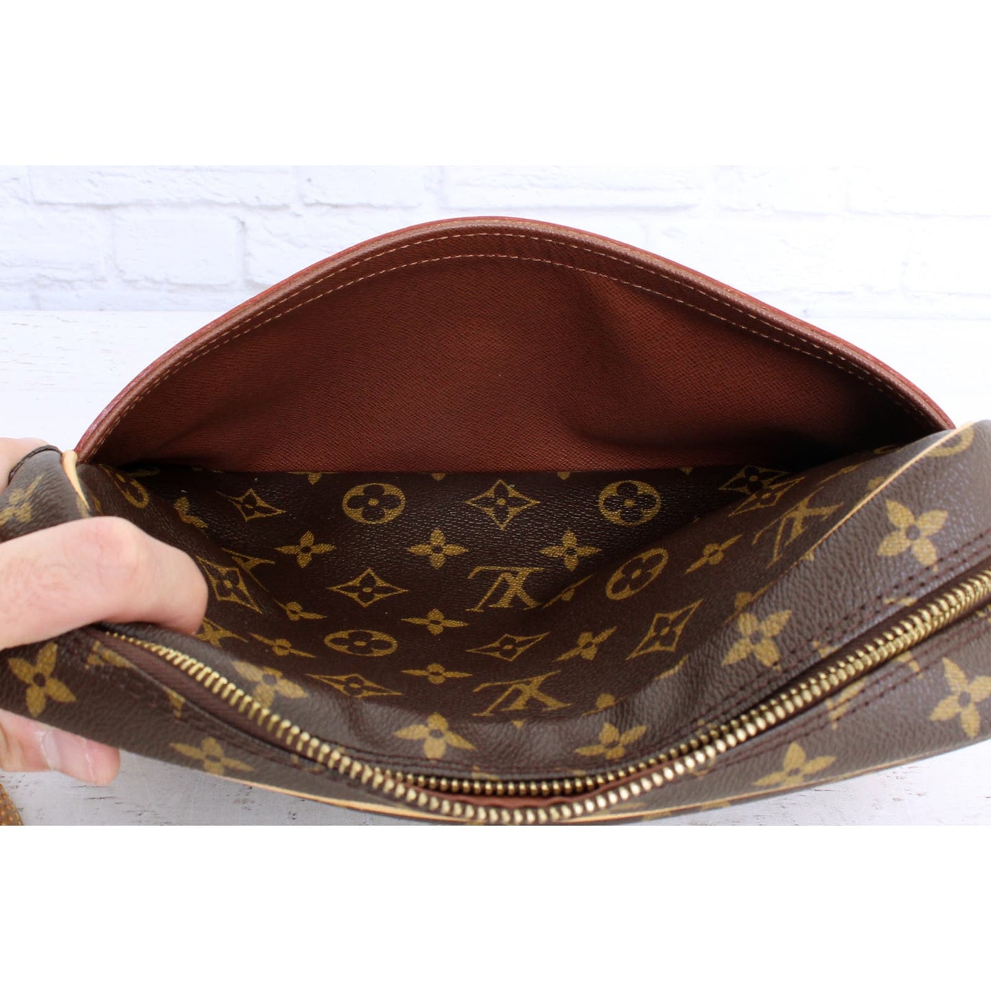 Louis Vuitton Trocadero 24 PM Monogram Crossbody