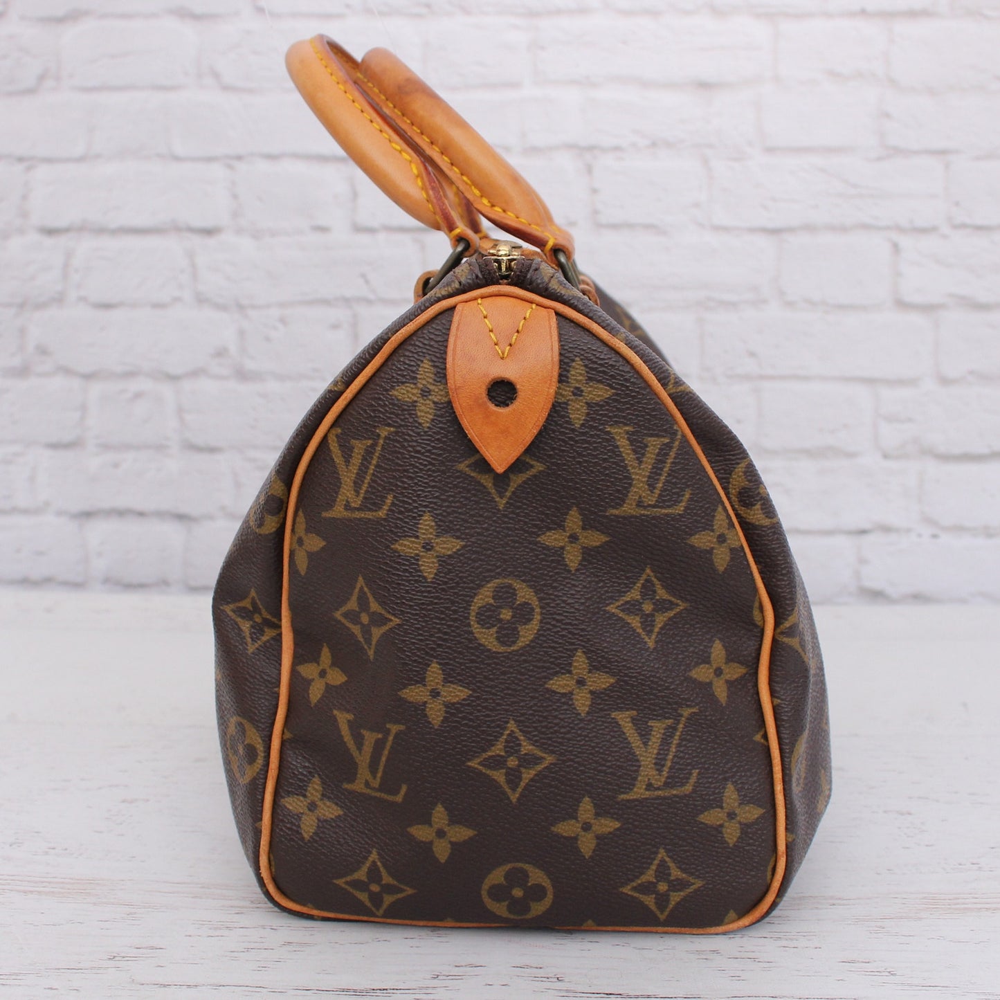 Louis Vuitton Speedy 25 Monogram Satchel Purse Handbag Leather Tote Purse A5120