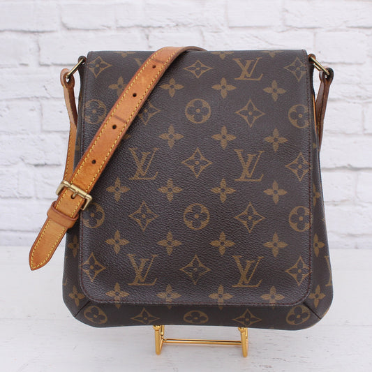 Louis Vuitton Musette Salsa Short PM Monogram Shoulder Purse Messenger A3029