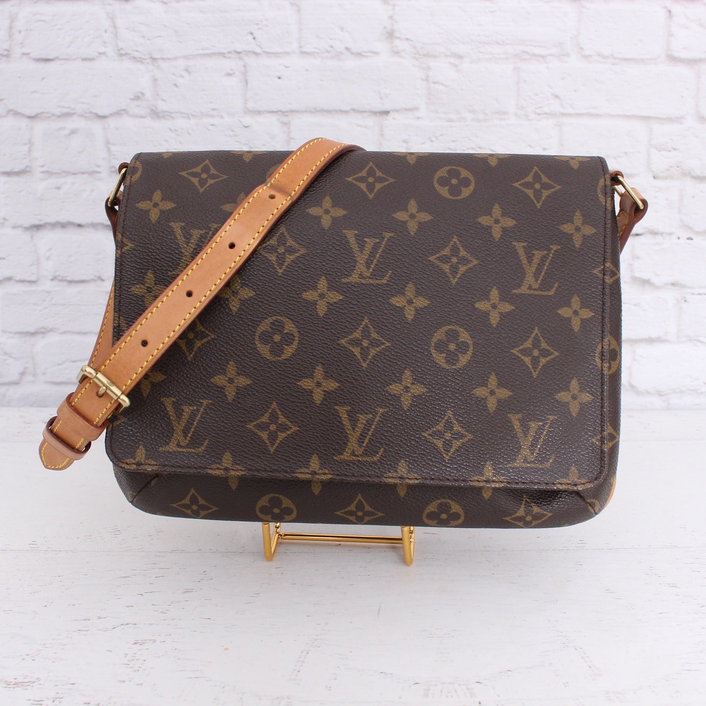 Louis Vuitton Musette Tango Short PM Monogram Shoulder Purse Messenger A3403