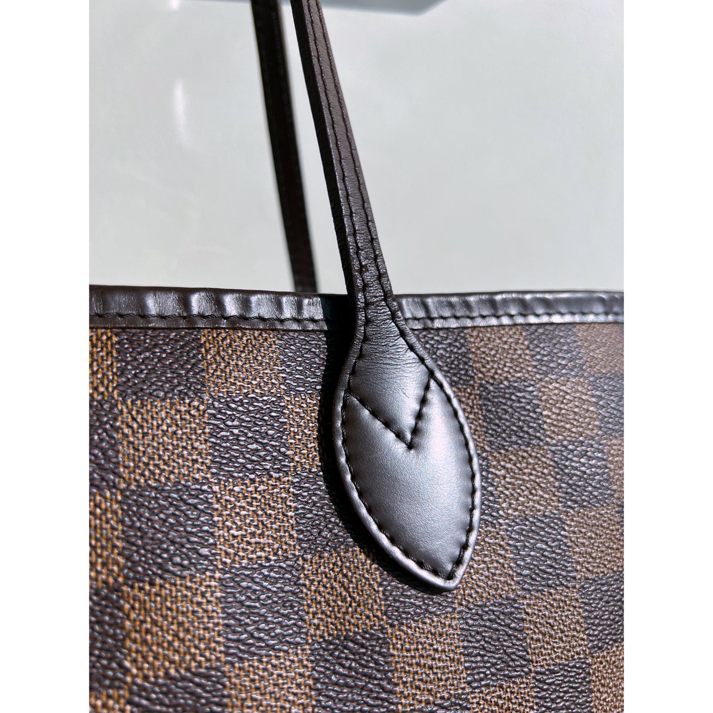 Louis Vuitton Neverfull MM Damier Ebene Leather Tote Shoulder LV Purse