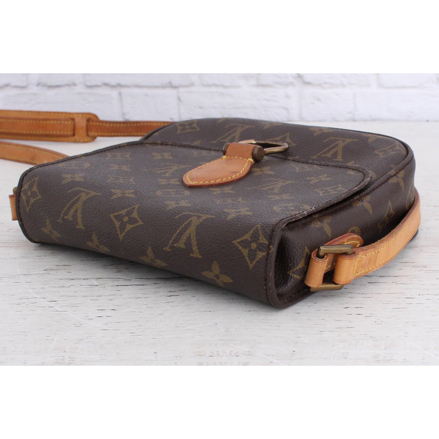 Louis Vuitton Saint Cloud MM Crossbody Bag Monogram LV Messenger Women