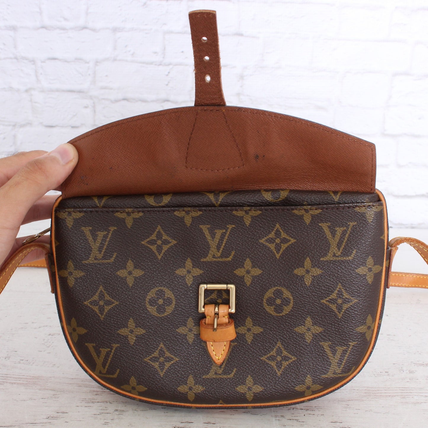 Louis Vuitton Jeune Fille MM Crossbody Bag Purse Messenger Monogram LV