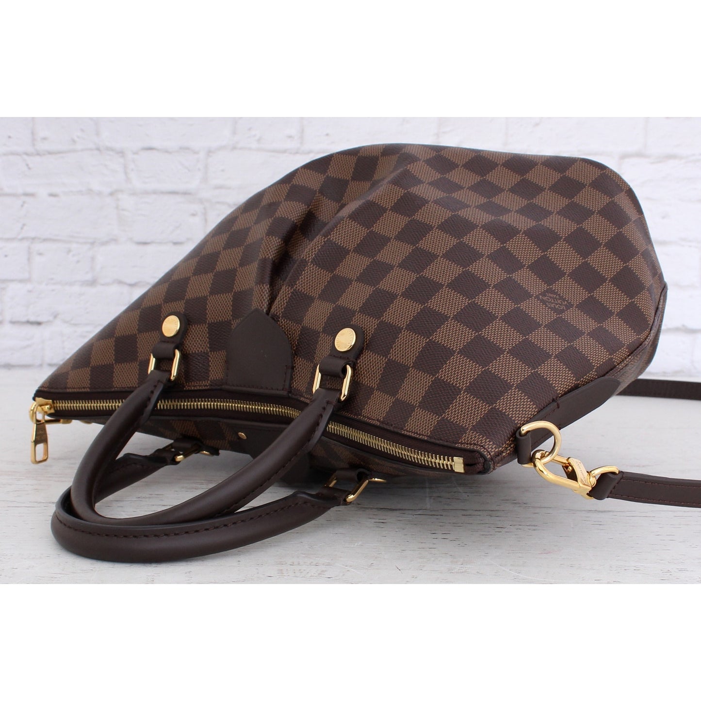 Louis Vuitton Siena MM Crossbody Damier Ebene Bag