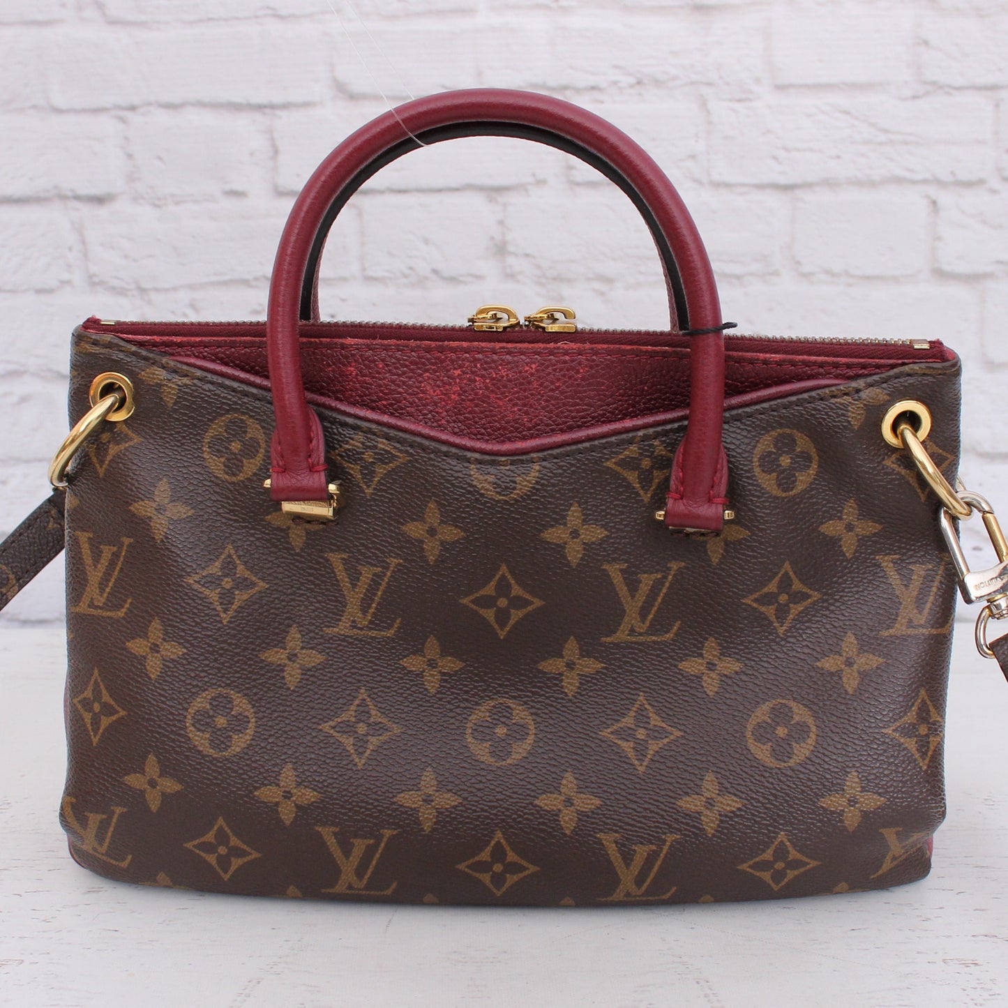 Louis Vuitton Pallas BB Monogram Raisin Satchel Crossbody Purse Tote A5089