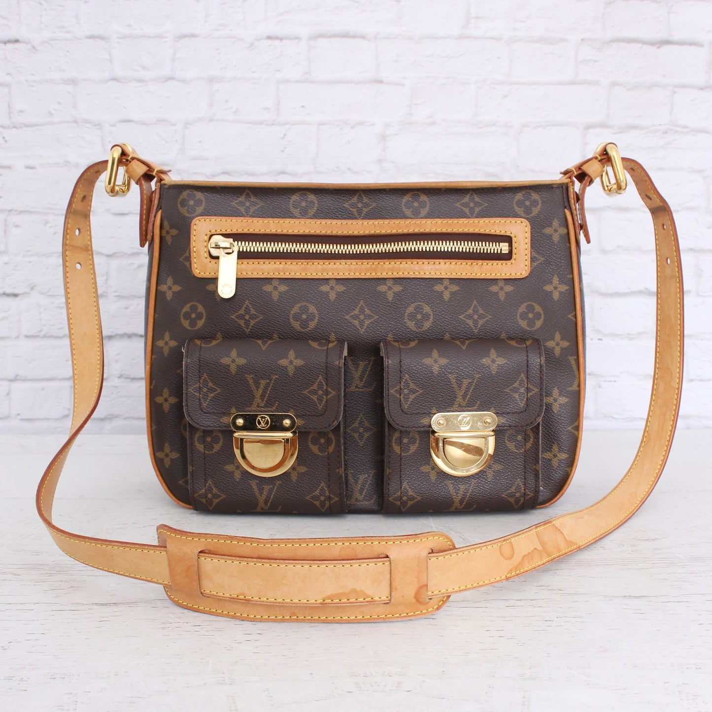 Louis Vuitton Hudson GM Monogram